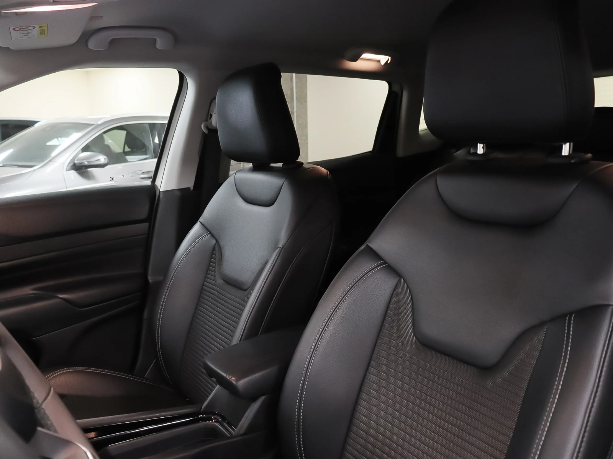 Jeep Compass 1.3 PHEV Limited AWD AT 140 kW (190 CV) - Foto 8