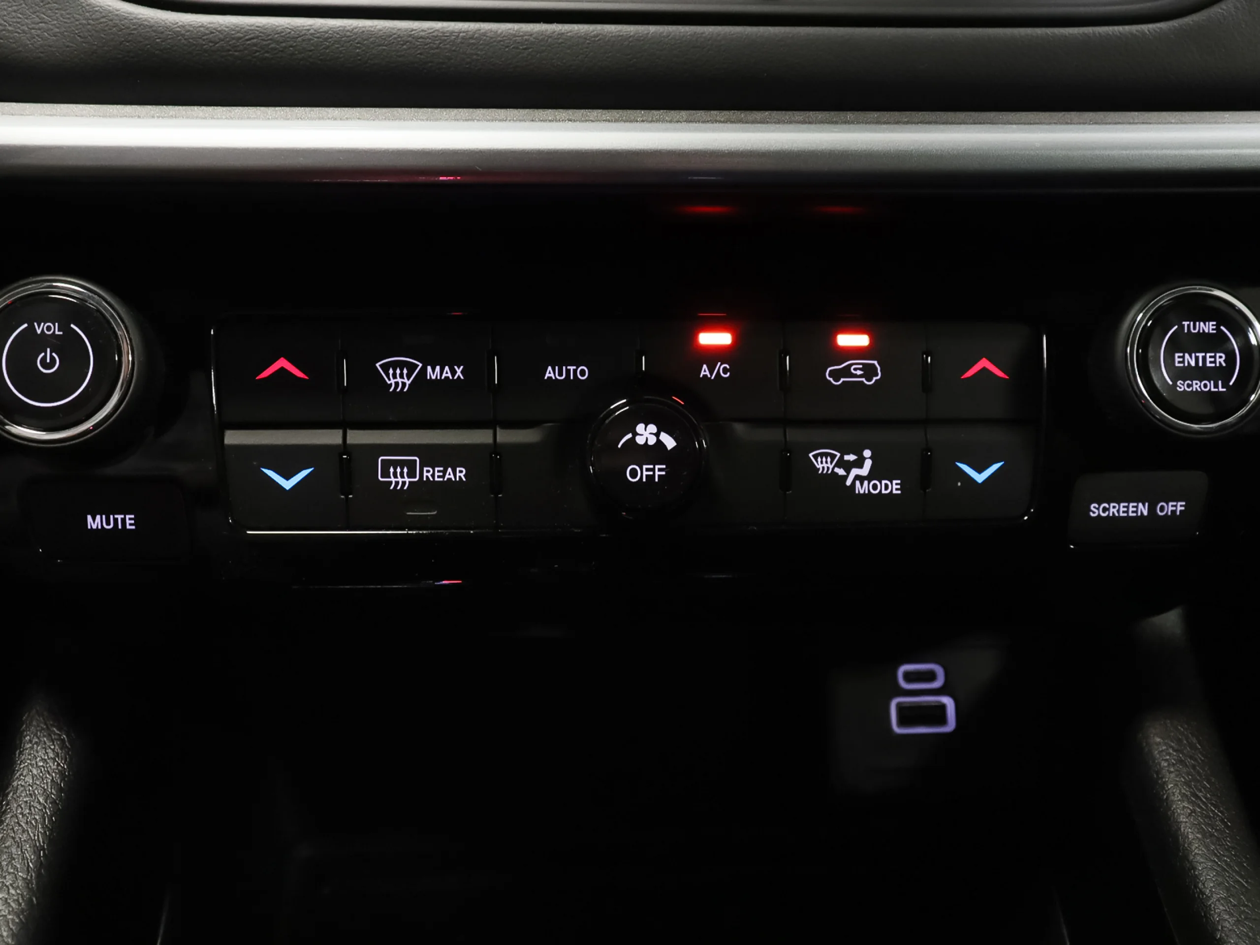 Jeep Compass 1.3 PHEV Limited AWD AT 140 kW (190 CV) - Foto 30