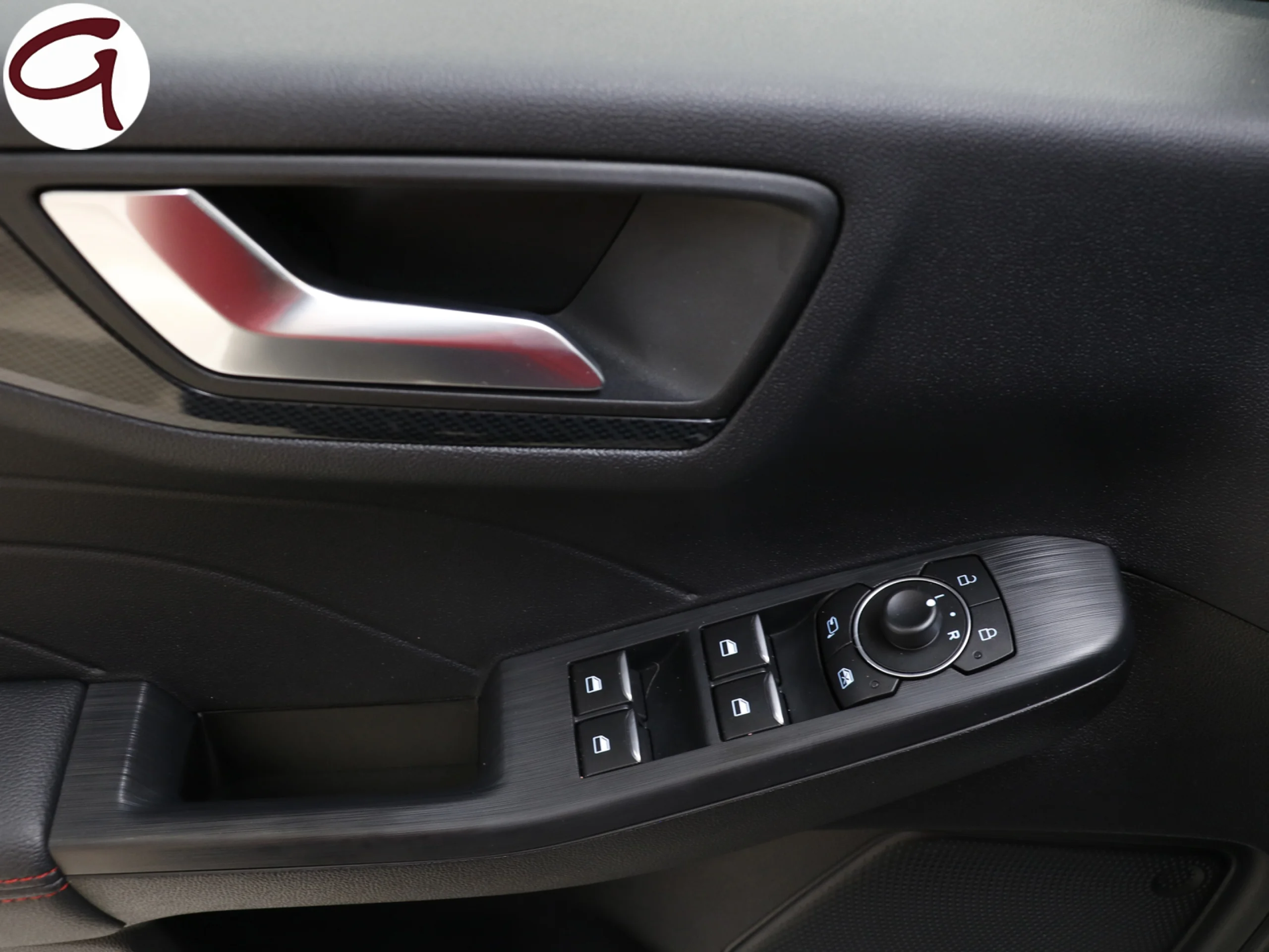 Ford Kuga 2.5 Duratec PHEV ST-Line X Auto 165 kW (225 CV) - Foto 30