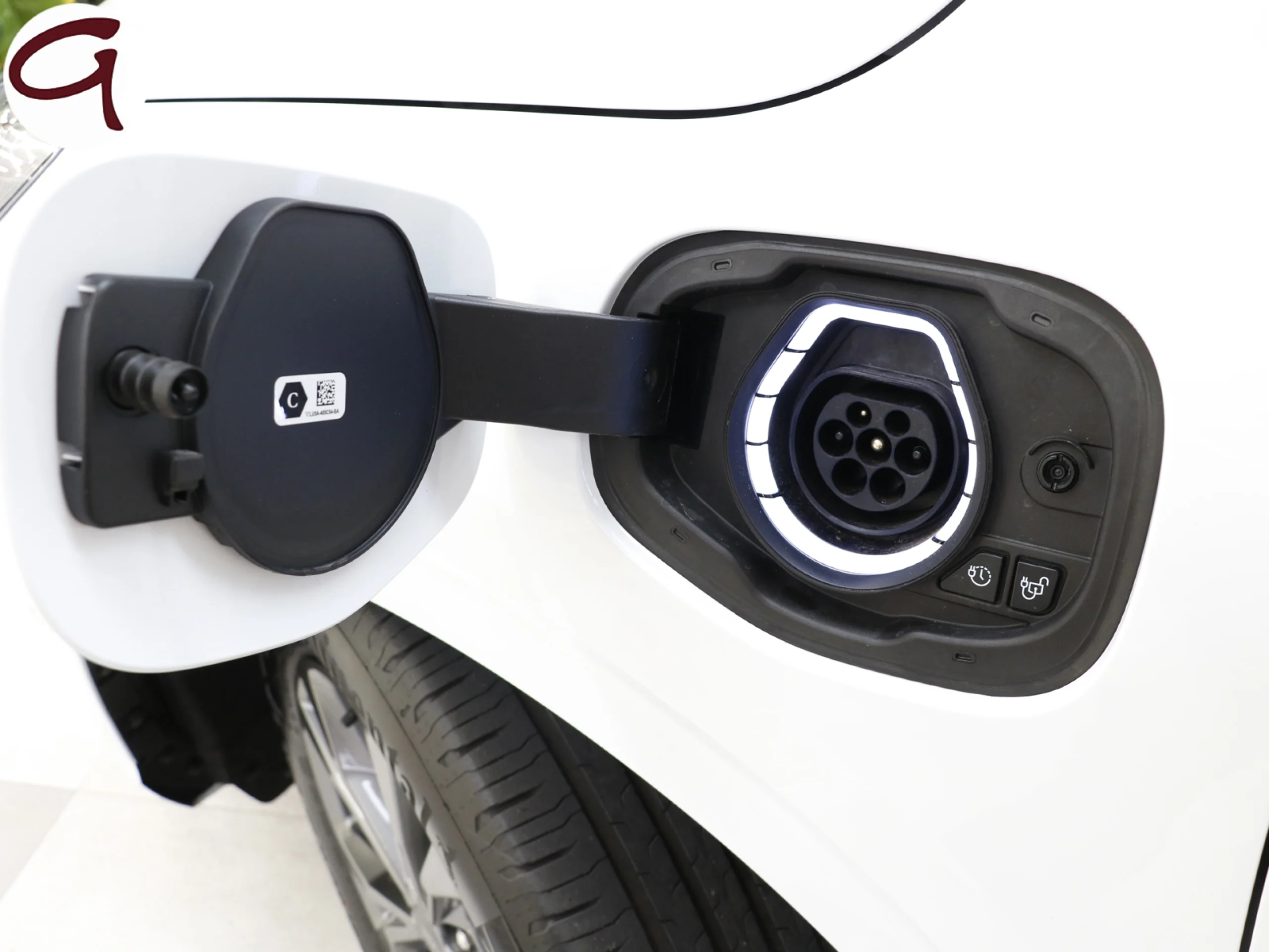 Ford Kuga 2.5 Duratec PHEV ST-Line X Auto 165 kW (225 CV) - Foto 34