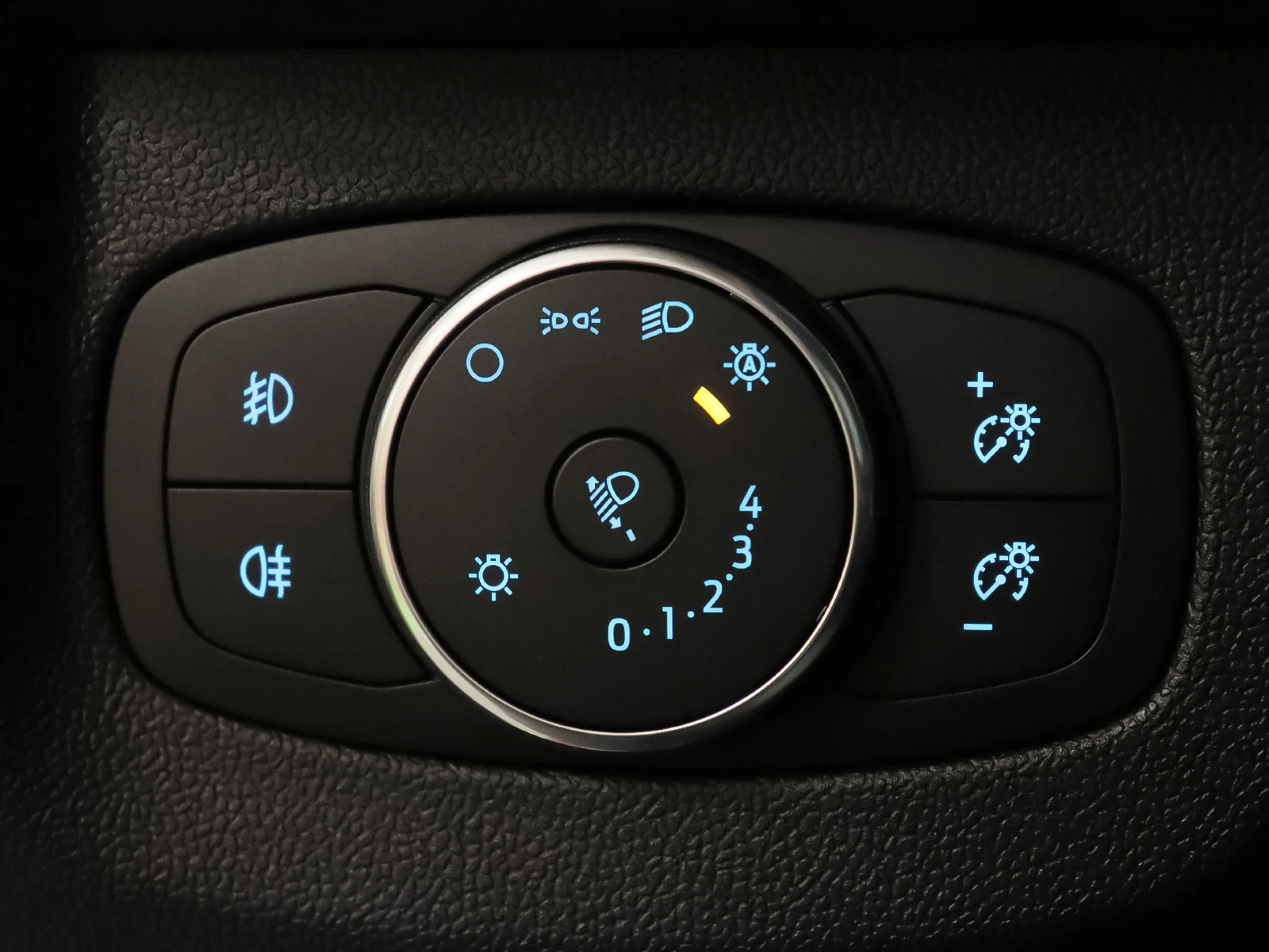 Ford Tourneo Courier BEV 43,5kWh Titanium Auto 100 kW (136 CV) - Foto 14