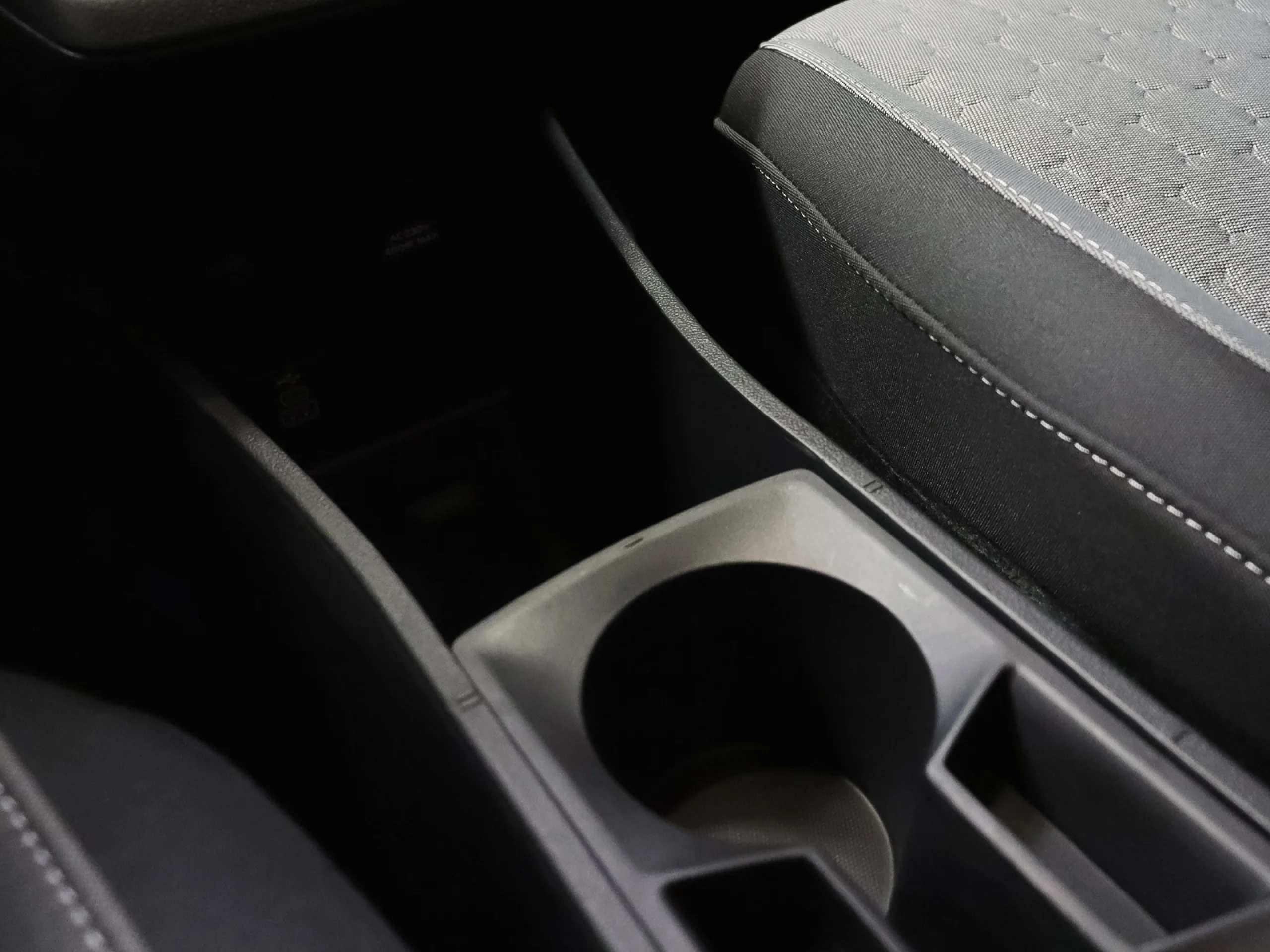 Ford Tourneo Courier BEV 43,5kWh Titanium Auto 100 kW (136 CV) - Foto 34
