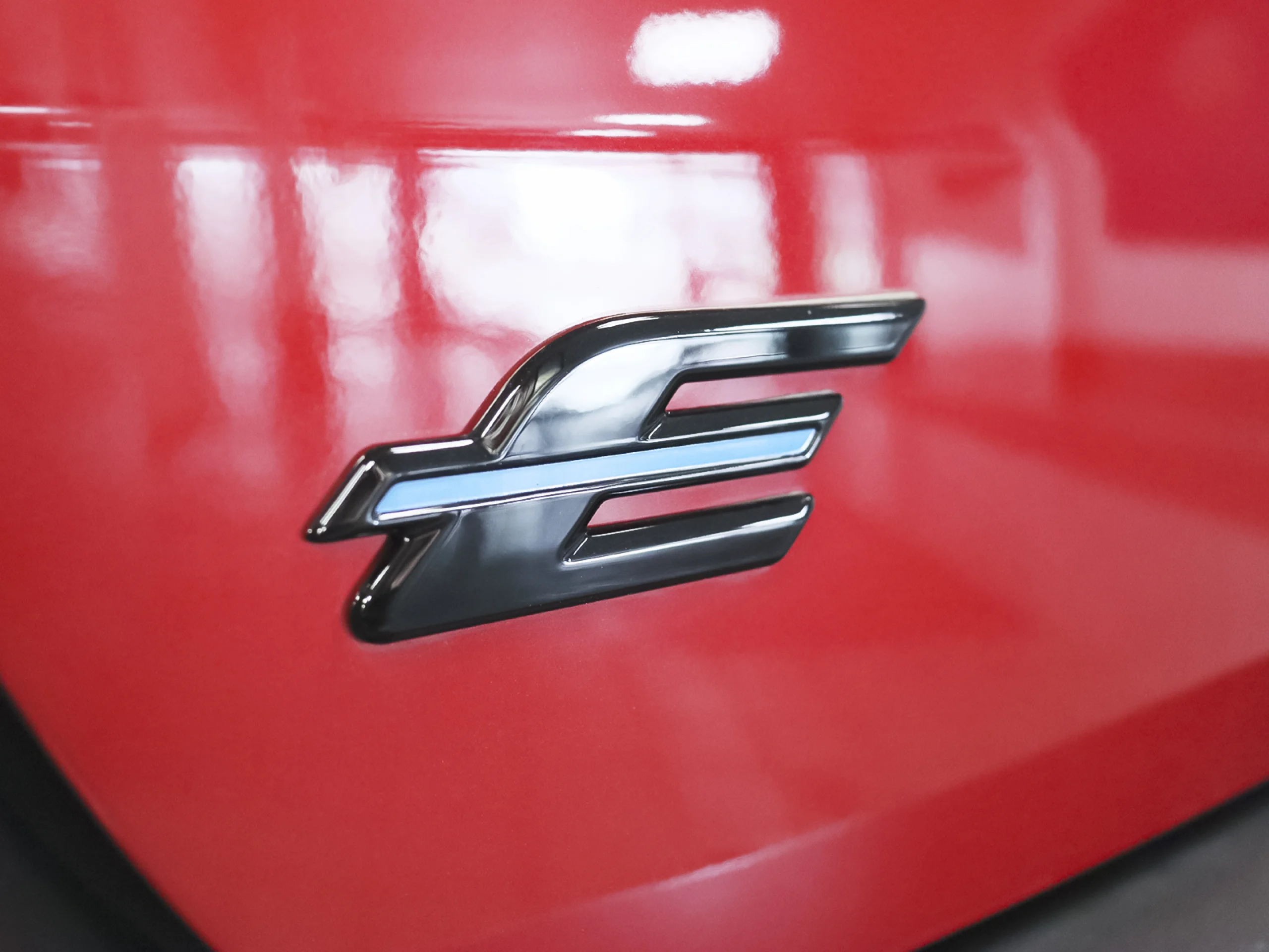 Ford Tourneo Courier BEV 43,5kWh Titanium Auto 100 kW (136 CV) - Foto 40
