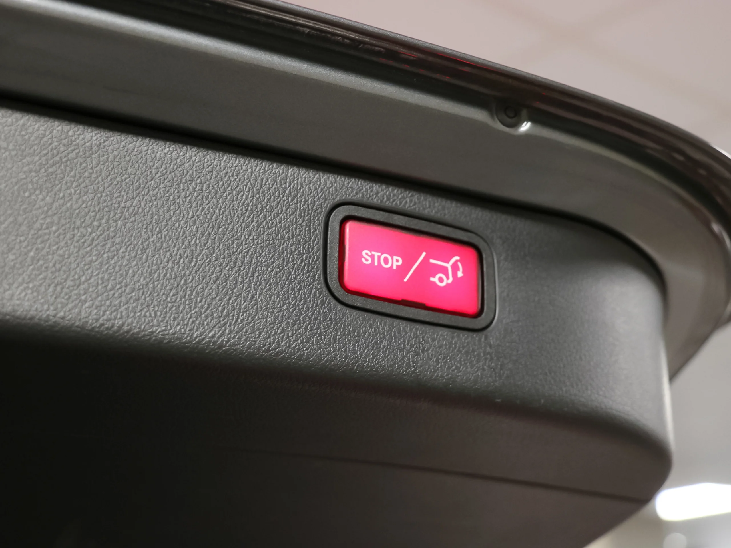 Mercedes-Benz Clase C C Estate 300 de 230 kW (313 CV) - Foto 47