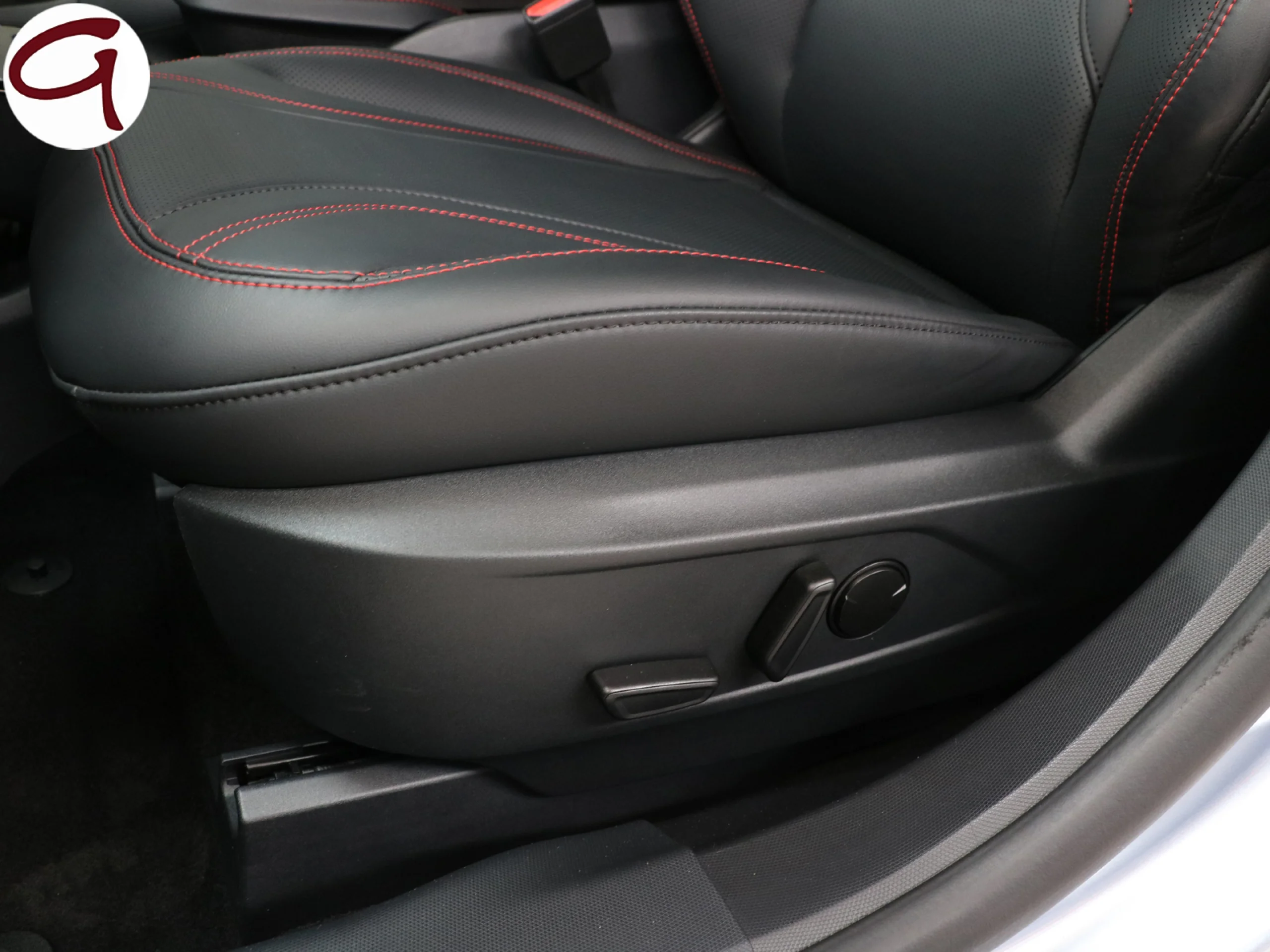 Ford Mustang Mach-E Batería 75.7Kwh Base 198 kW (269 CV) - Foto 8