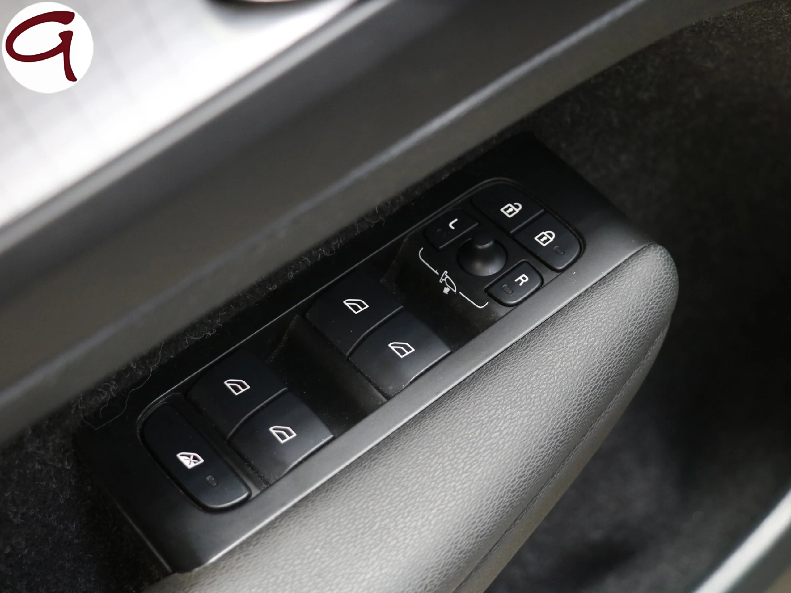 Volvo XC40 T4 Twin Recharge Inscription Ex Auto 155 kW (211 CV) - Foto 30