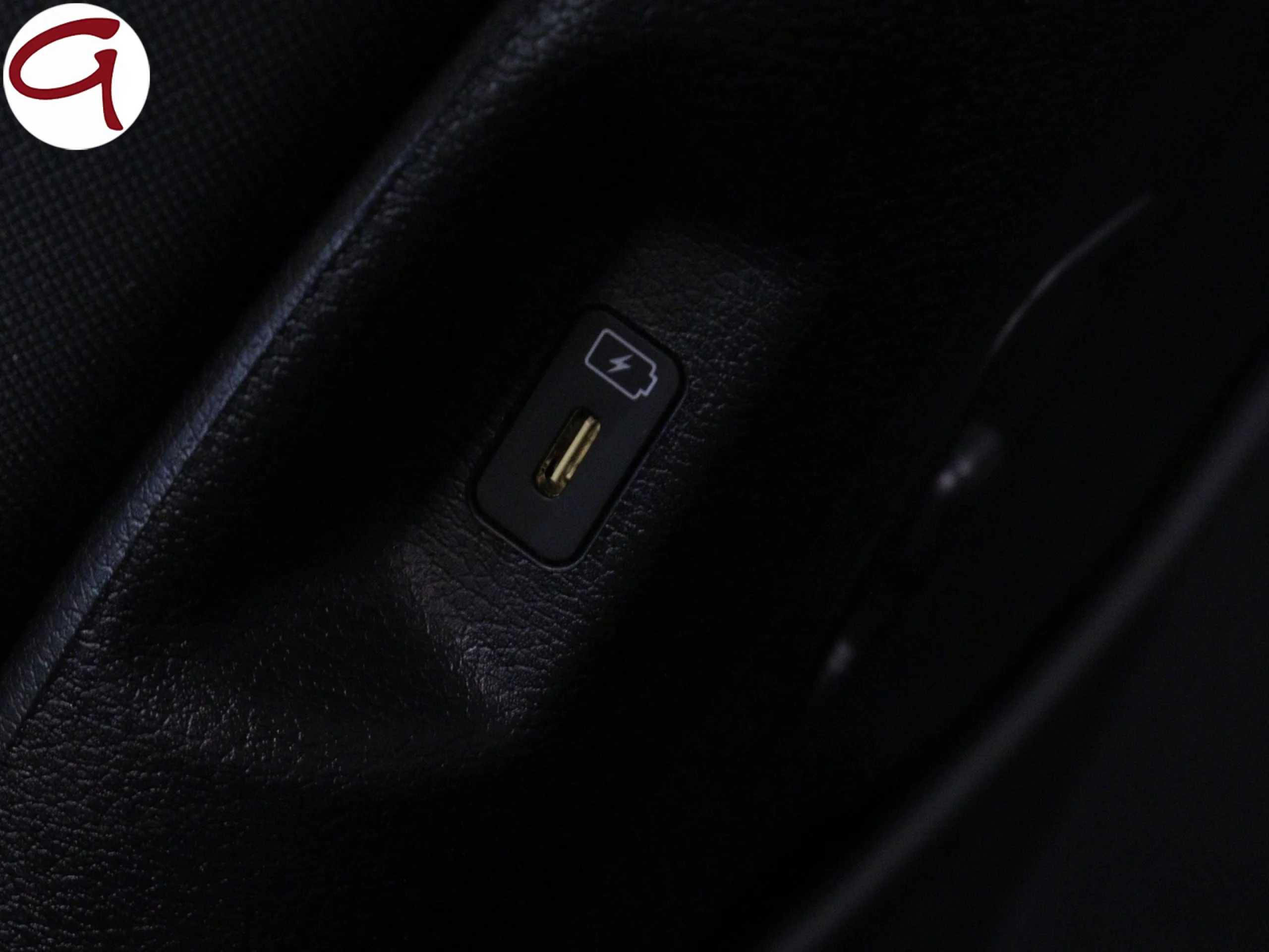 Kia Sportage 1.6 T-GDi PHEV Drive 4x4 195 kW (265 CV) - Foto 9