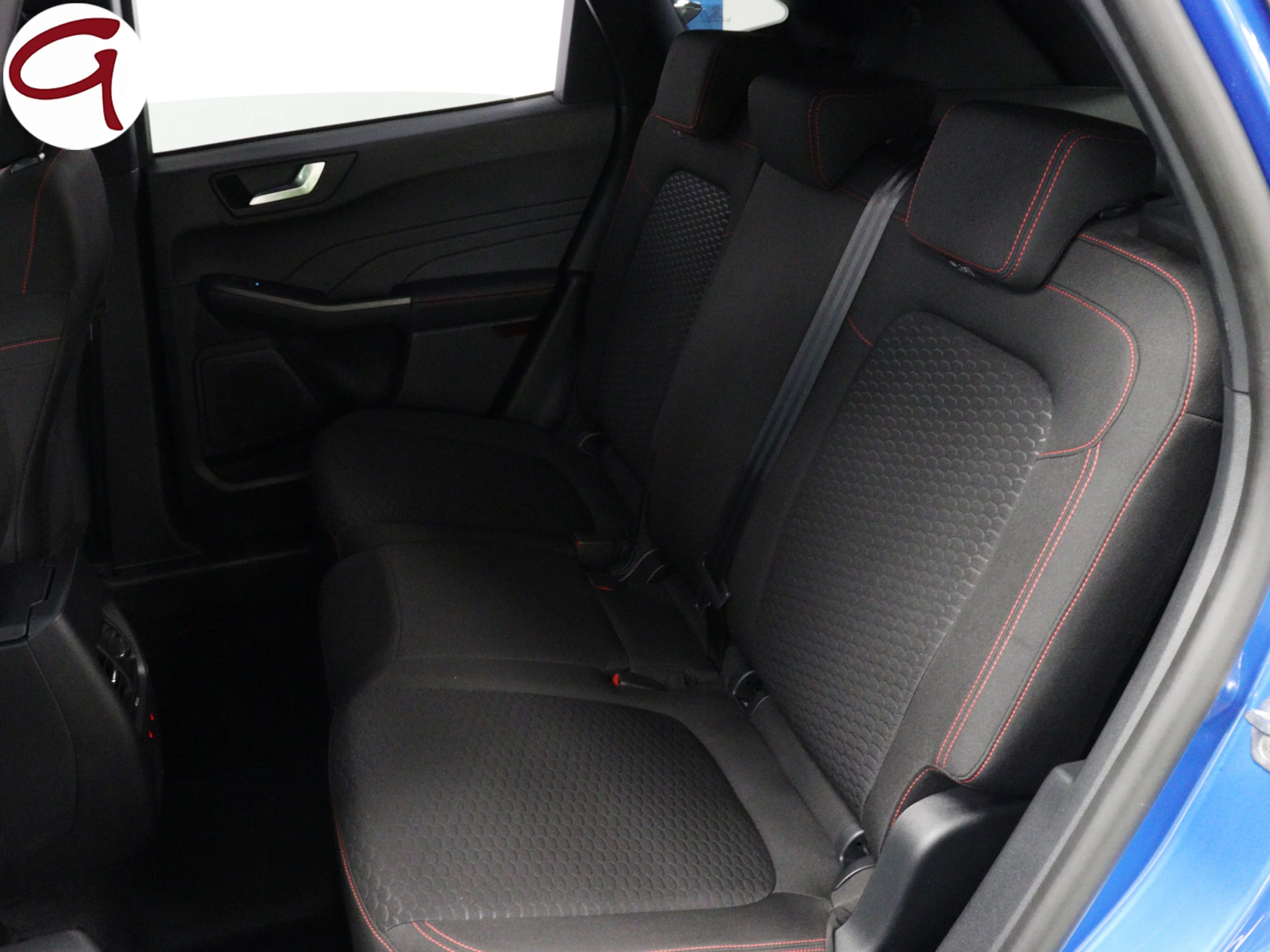 Ford Kuga 2.5 Duratec FHEV ST-Line Auto 132 kW (180 CV) - Foto 8