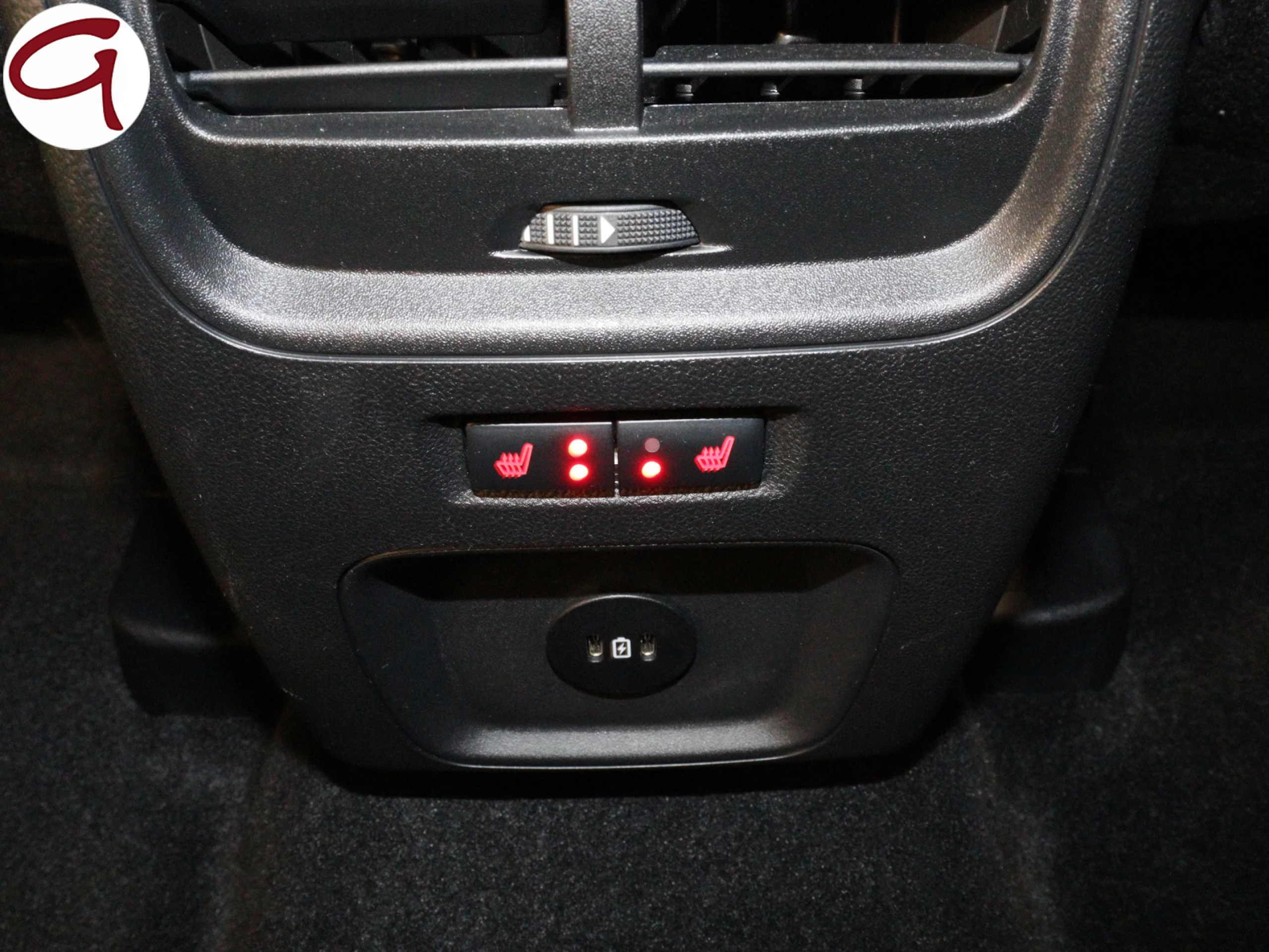 Ford Kuga 2.5 Duratec FHEV ST-Line Auto 132 kW (180 CV) - Foto 9