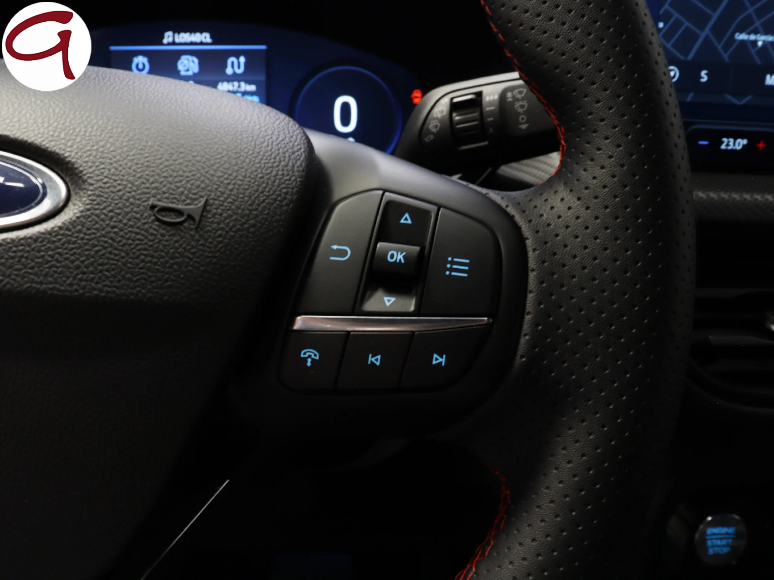 Ford Kuga 2.5 Duratec FHEV ST-Line Auto 132 kW (180 CV) - Foto 13