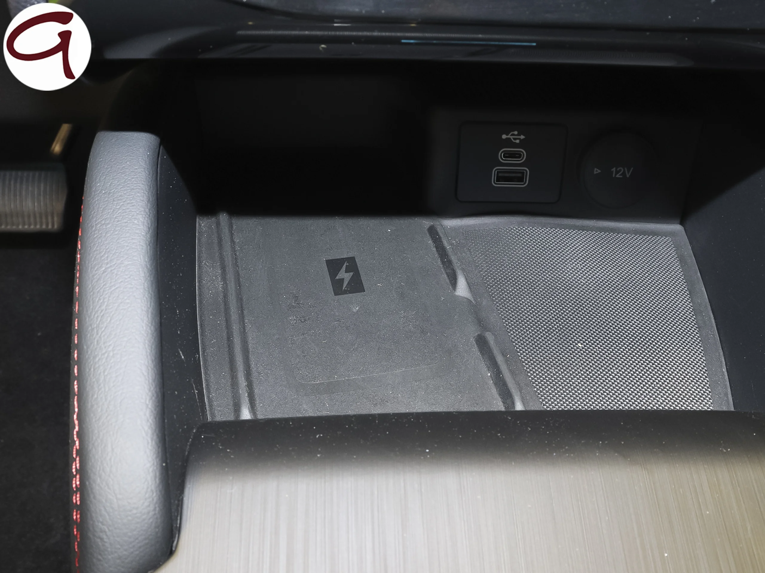 Ford Kuga 2.5 Duratec FHEV ST-Line Auto 132 kW (180 CV) - Foto 28