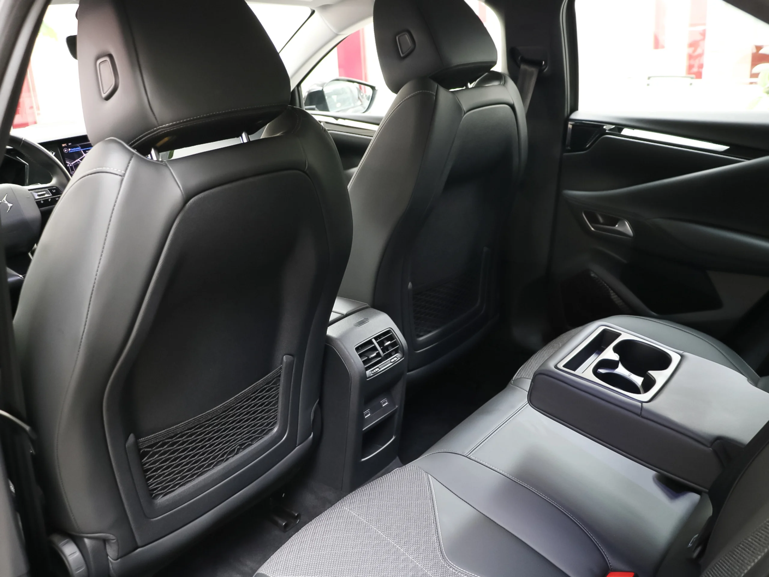 DS Ds4 E-TENSE Trocadero 165 kW (225 CV) - Foto 10
