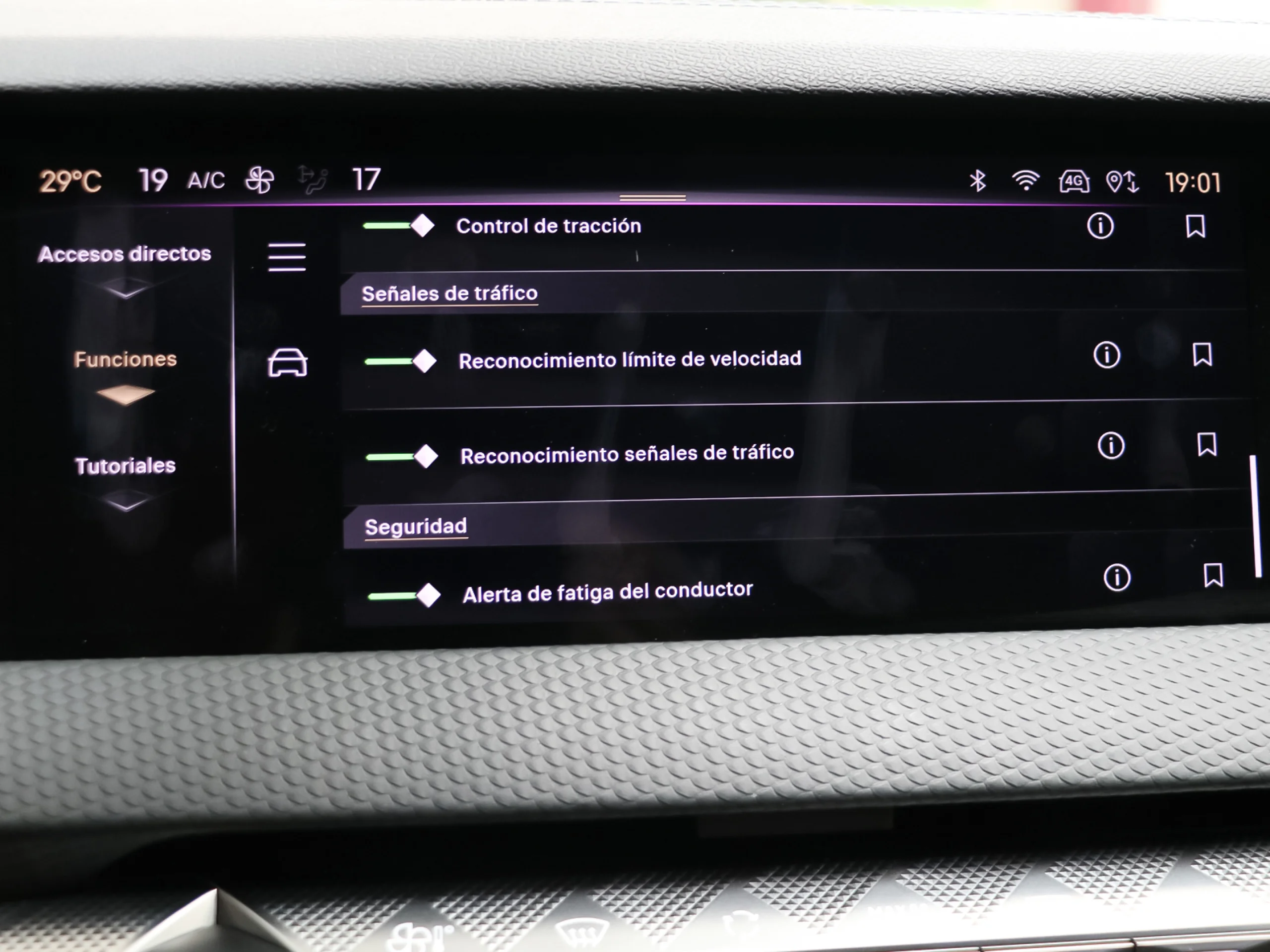 DS Ds4 E-TENSE Trocadero 165 kW (225 CV) - Foto 26