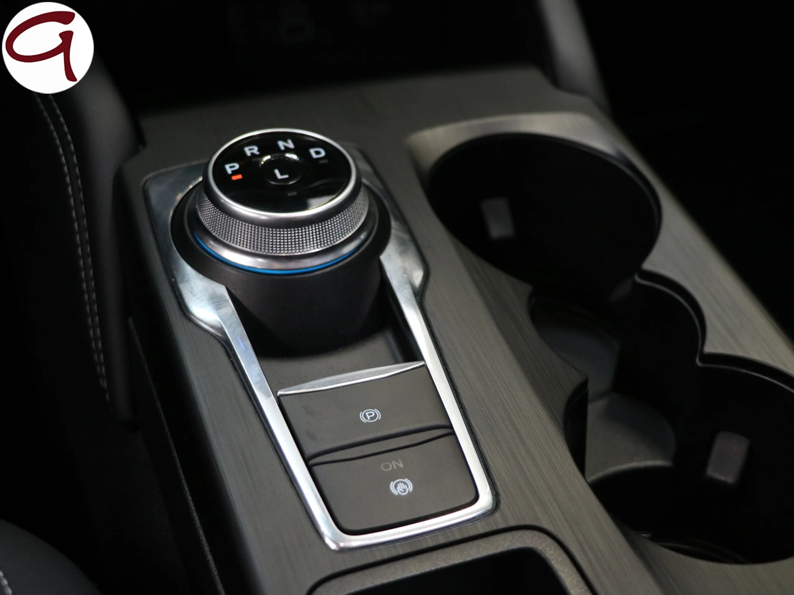 Ford Kuga 2.5 Duratec FHEV Active X Auto 132 kW (180 CV) - Foto 36