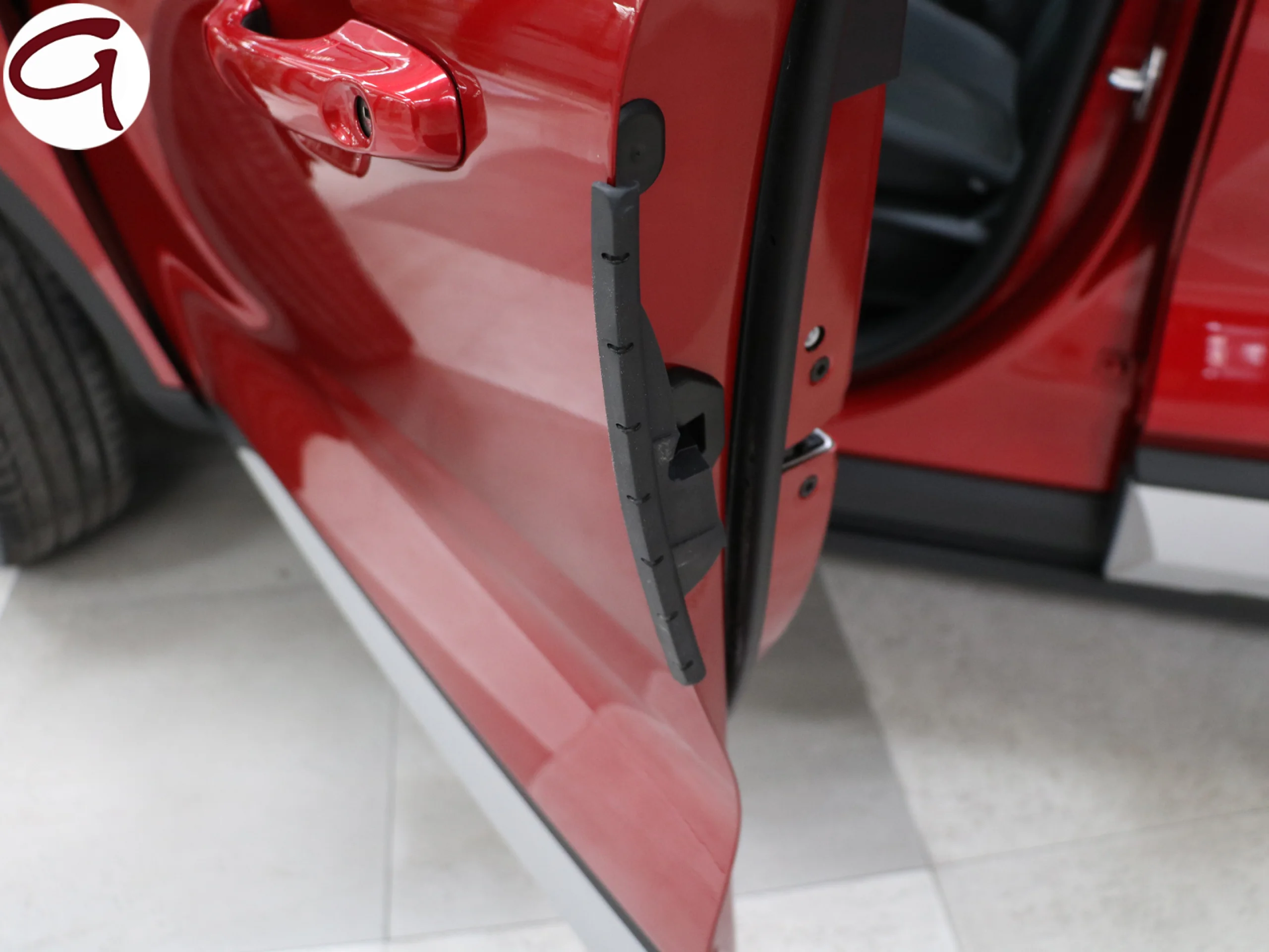 Ford Kuga 2.5 Duratec FHEV Active X Auto 132 kW (180 CV) - Foto 46