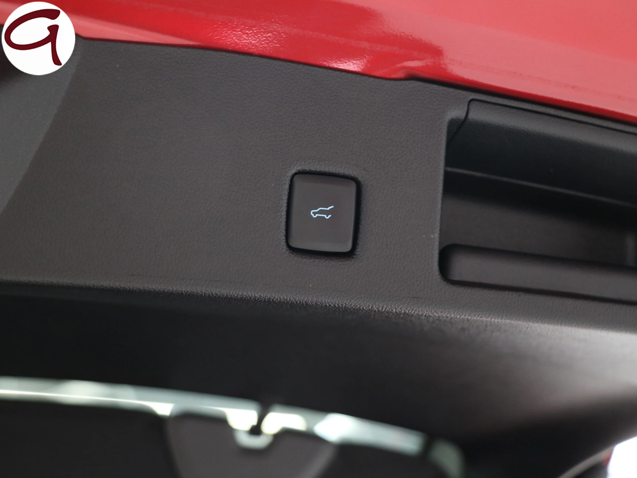 Ford Kuga 2.5 Duratec FHEV Active X Auto 132 kW (180 CV) - Foto 54