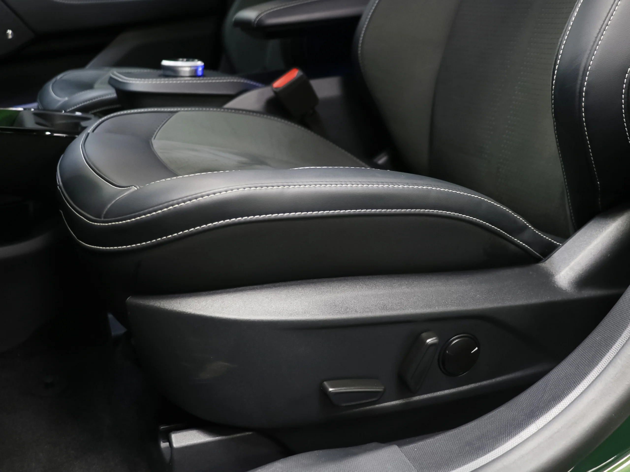 Ford Mustang Mach-E GT AWD Rango Extendido 358 kW (487 CV) - Foto 8