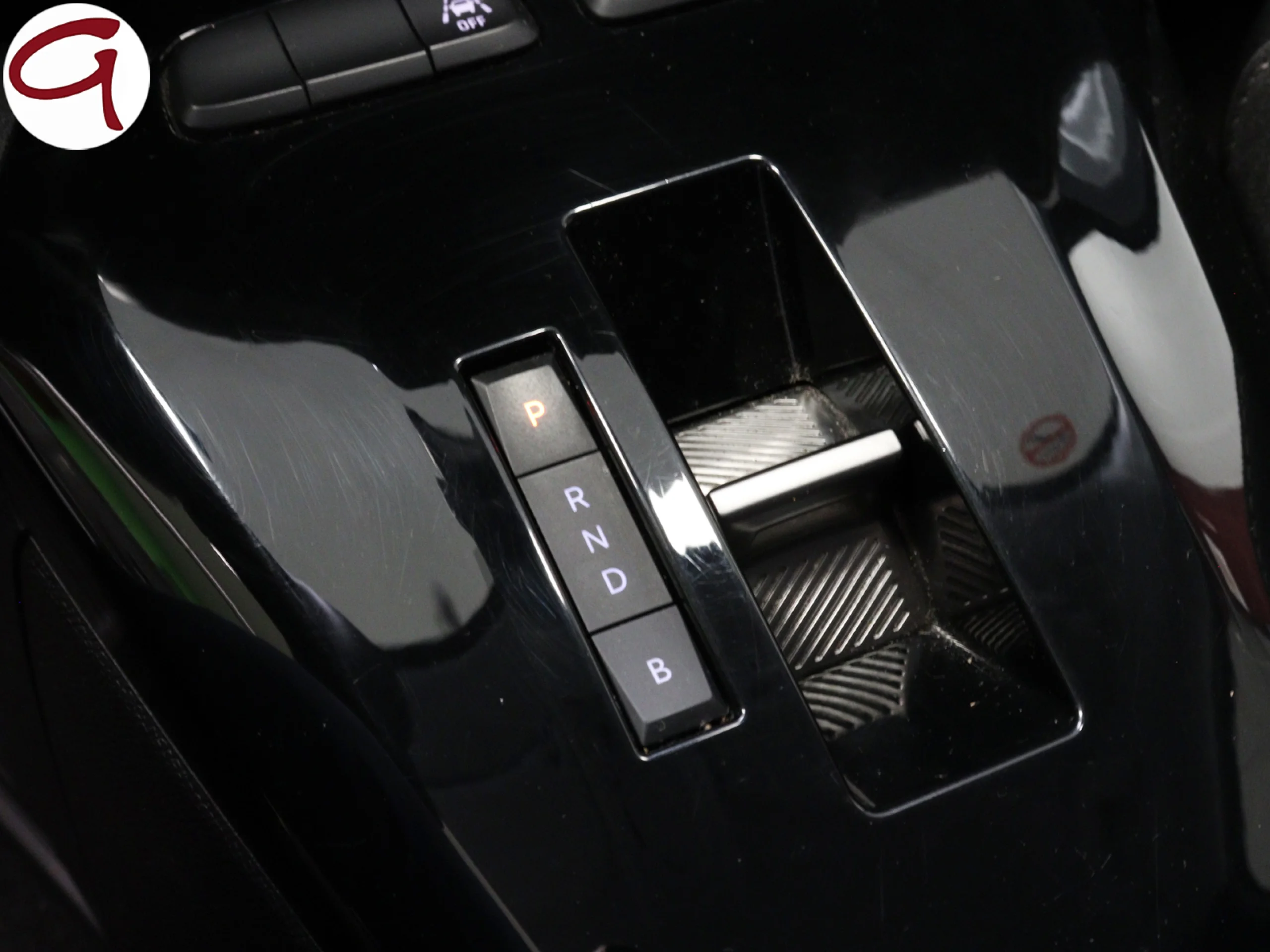 Opel Corsa-e 50kWh Elegance-e 100 kW (136 CV) - Foto 32