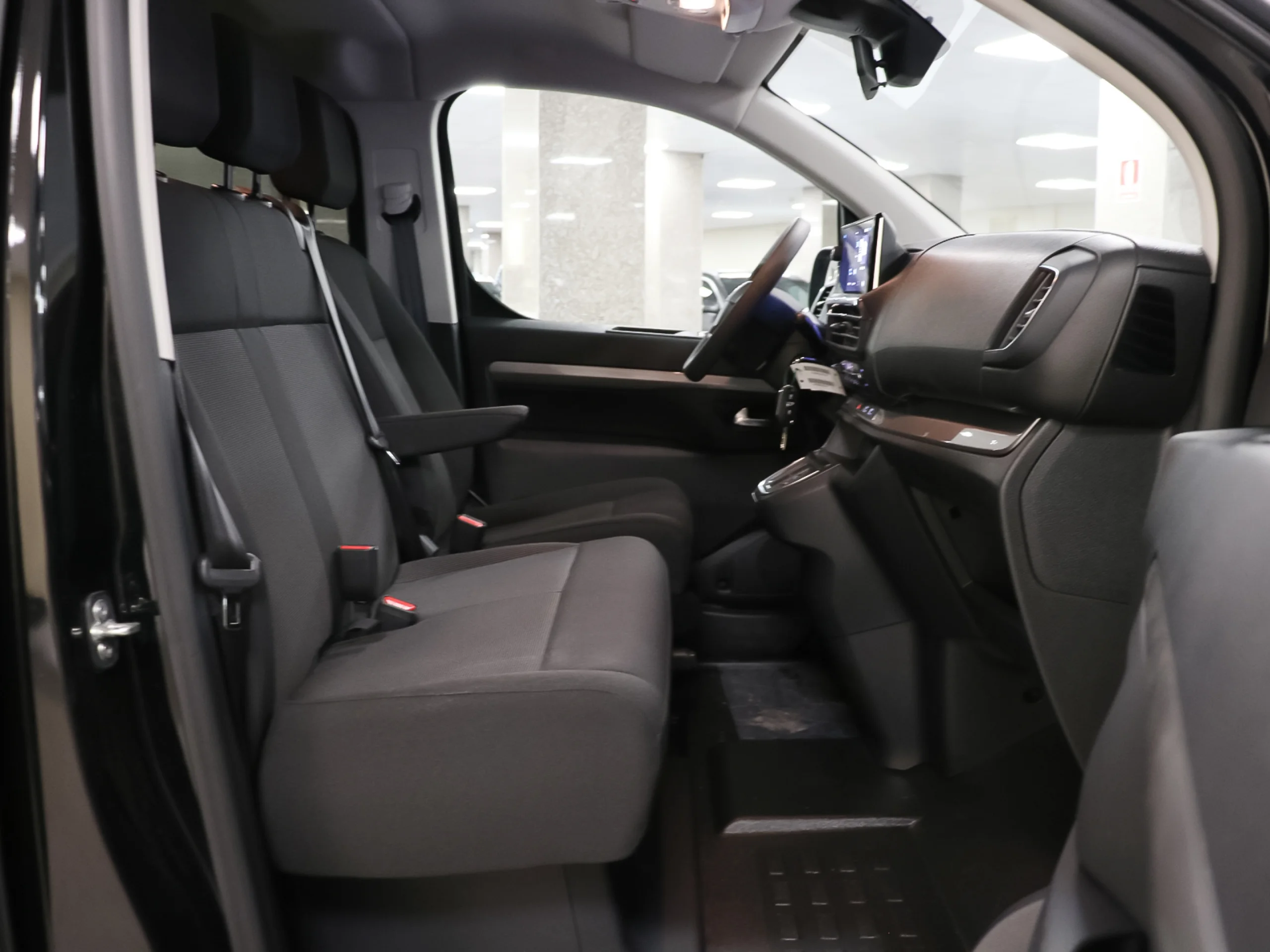Citroen Spacetourer BlueHDi 180 S&S Talla M Plus EAT8 132 kW (180 CV) - Foto 5