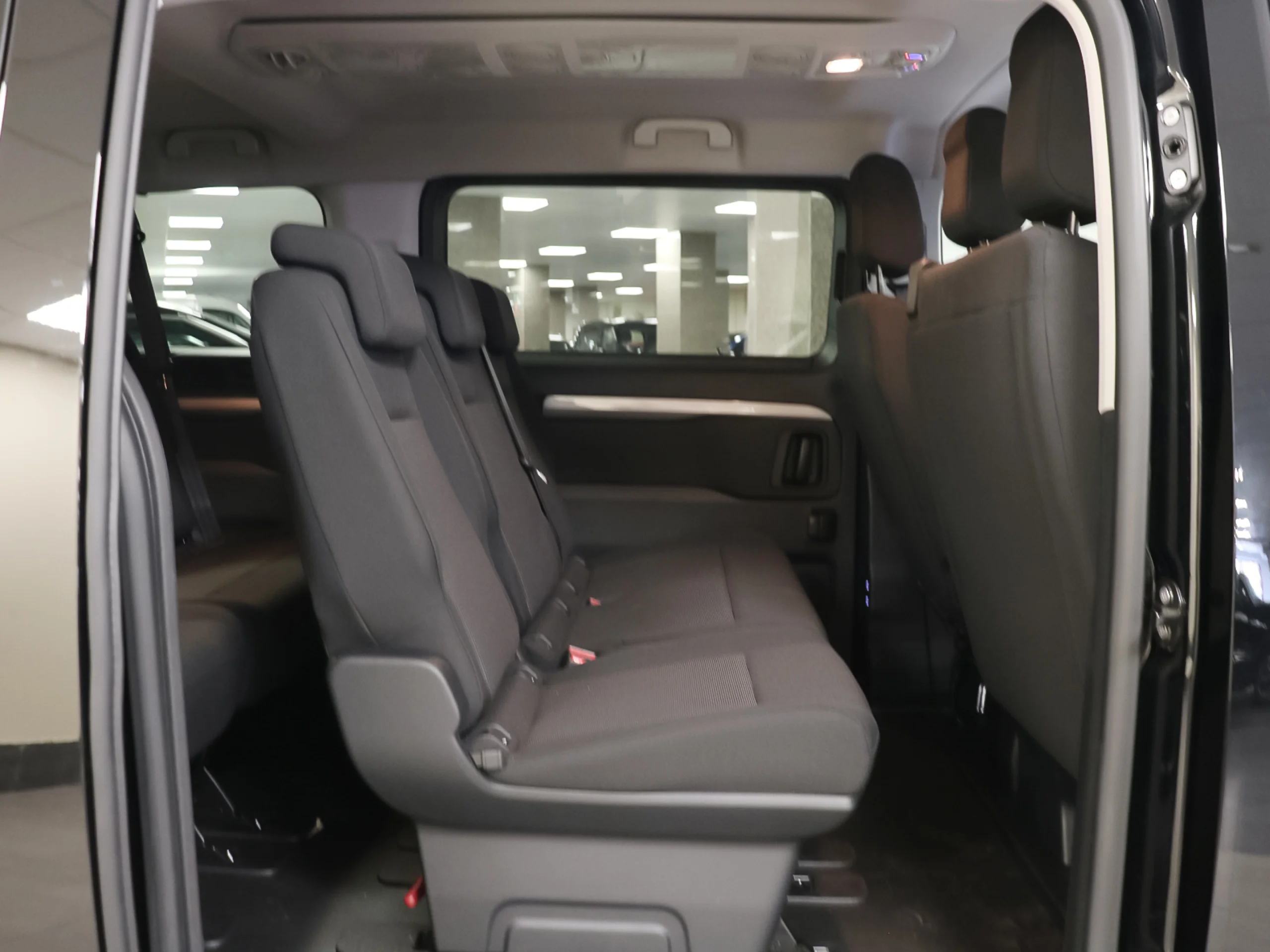 Citroen Spacetourer BlueHDi 180 S&S Talla M Plus EAT8 132 kW (180 CV) - Foto 6