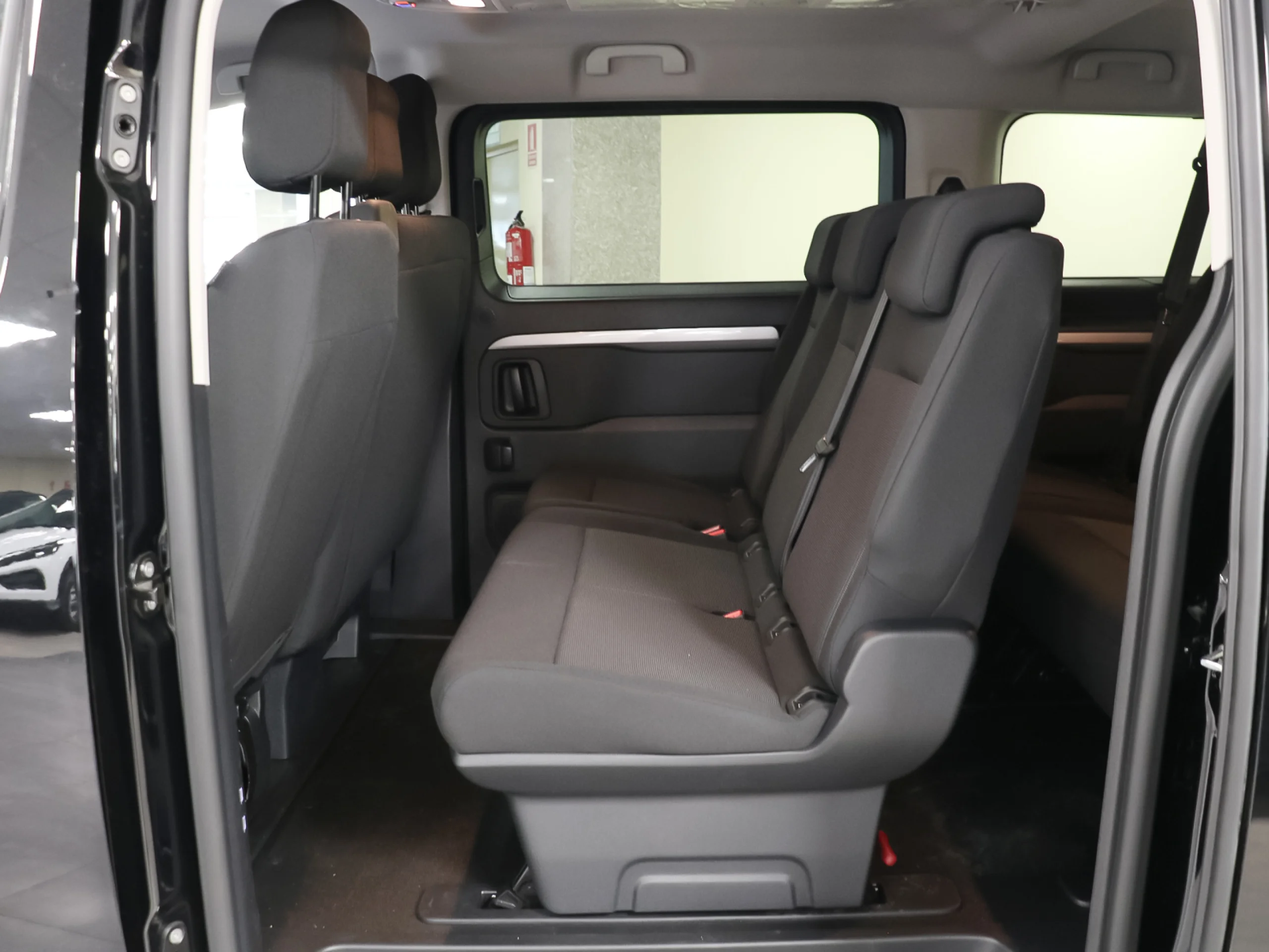 Citroen Spacetourer BlueHDi 180 S&S Talla M Plus EAT8 132 kW (180 CV) - Foto 9