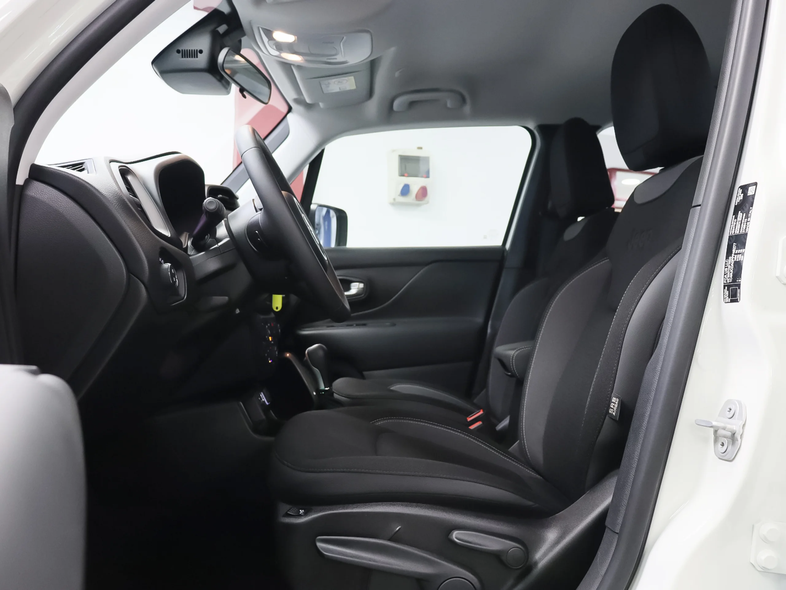Jeep Renegade eHybrid 1.5 Limited ATX 96 kW (130 CV) - Foto 4