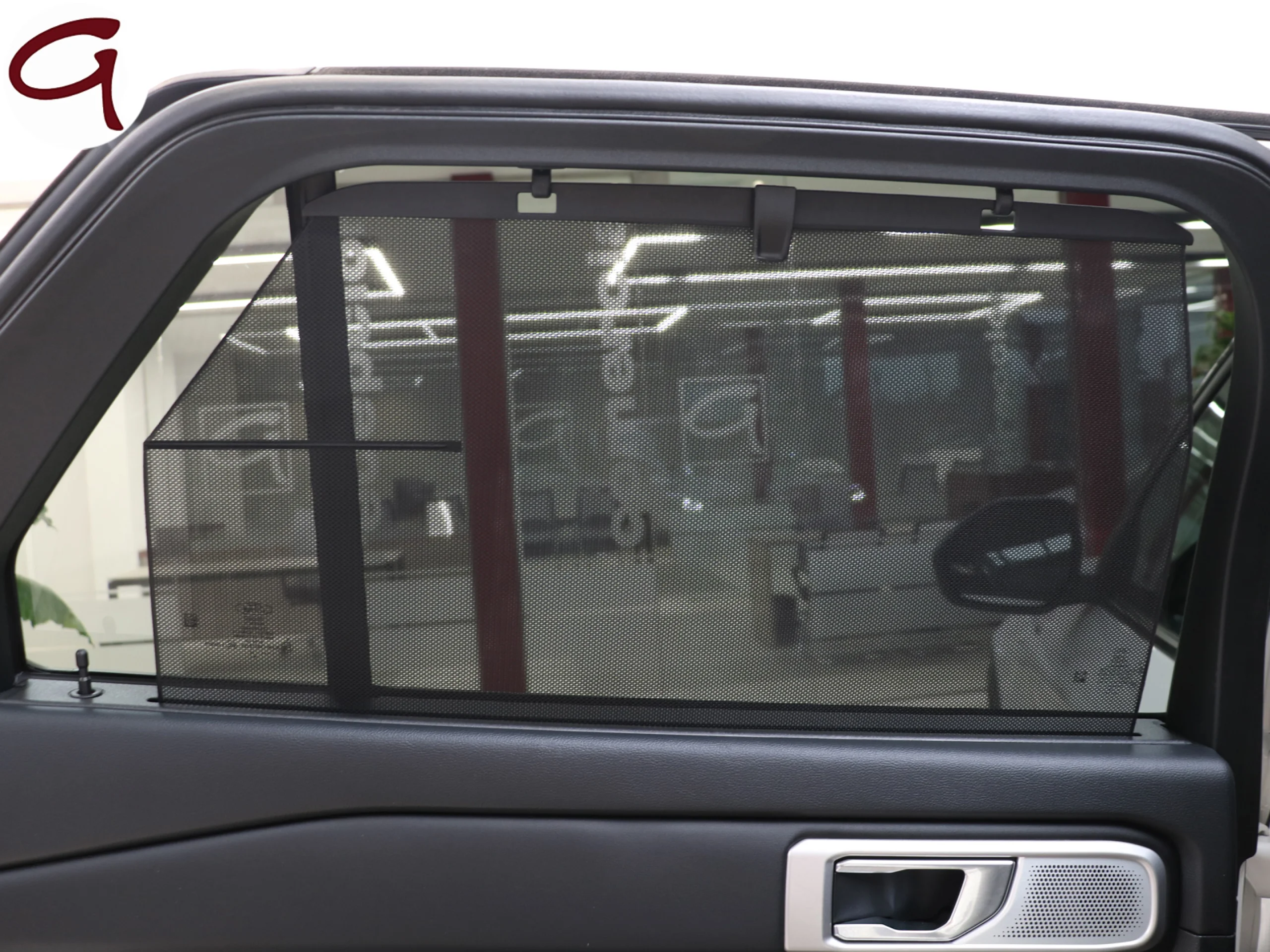 Ford Explorer 3.0 PHEV ST Line AWD 336 kW (457 CV) - Foto 18