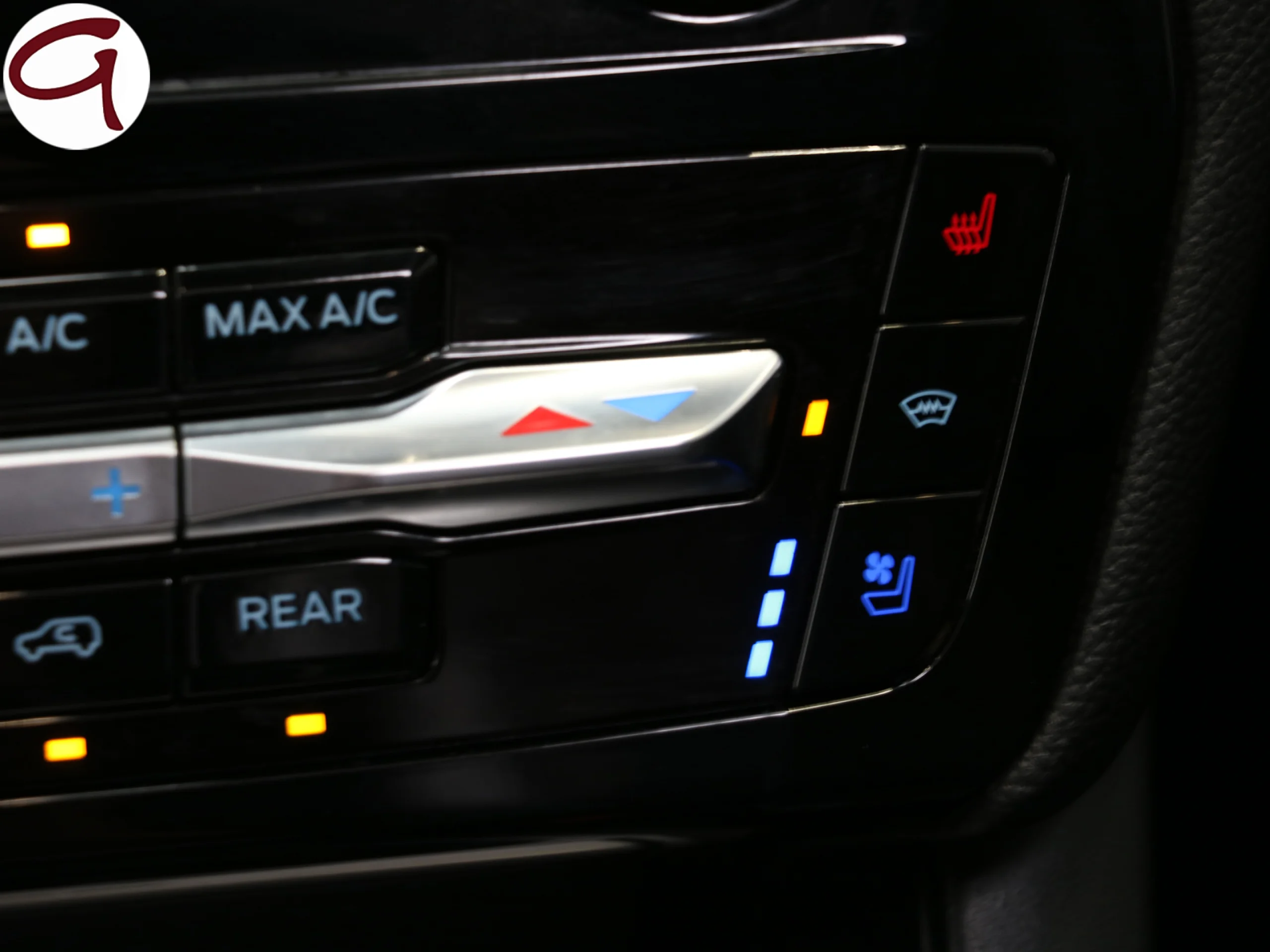 Ford Explorer 3.0 PHEV ST Line AWD 336 kW (457 CV) - Foto 38