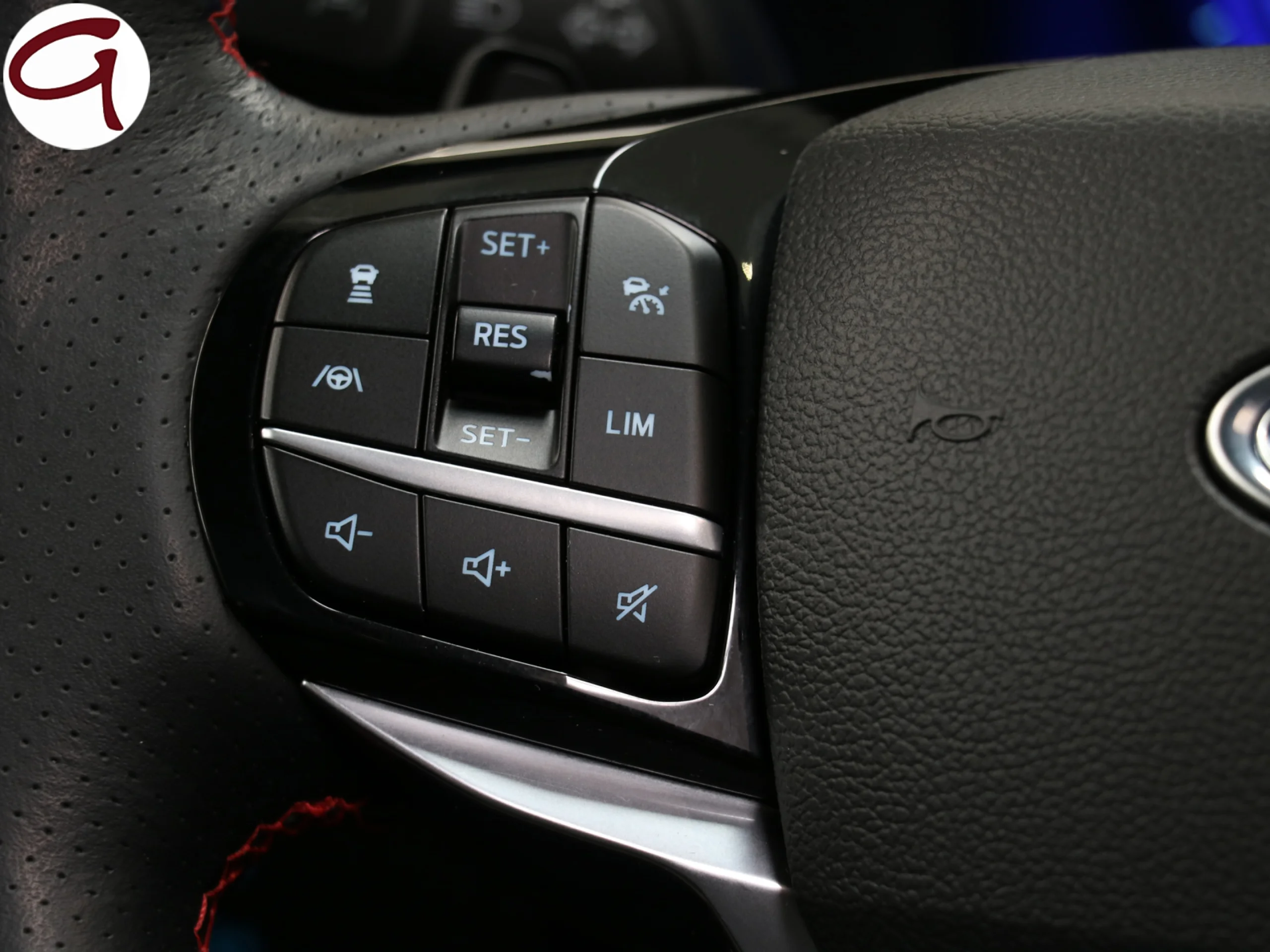 Ford Explorer 3.0 PHEV ST Line AWD 336 kW (457 CV) - Foto 42