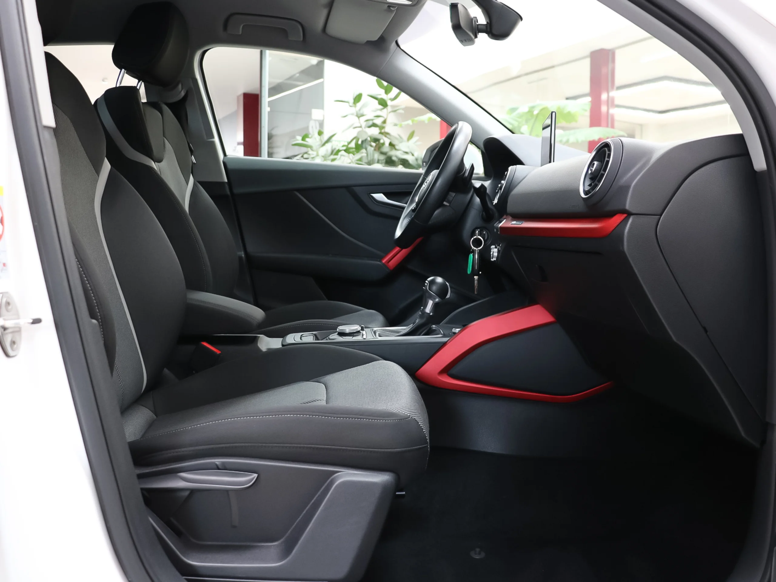 Audi Q2 design 30 TDI 85 kW (116 CV) S tronic - Foto 7