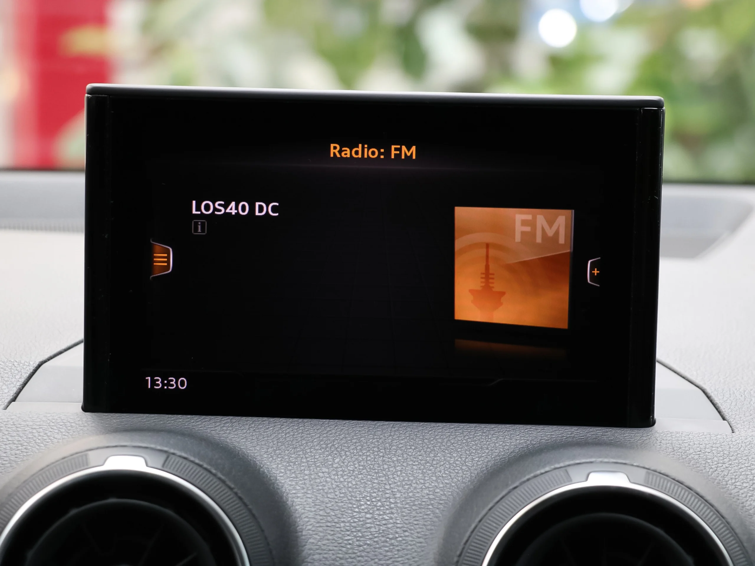 Audi Q2 design 30 TDI 85 kW (116 CV) S tronic - Foto 14