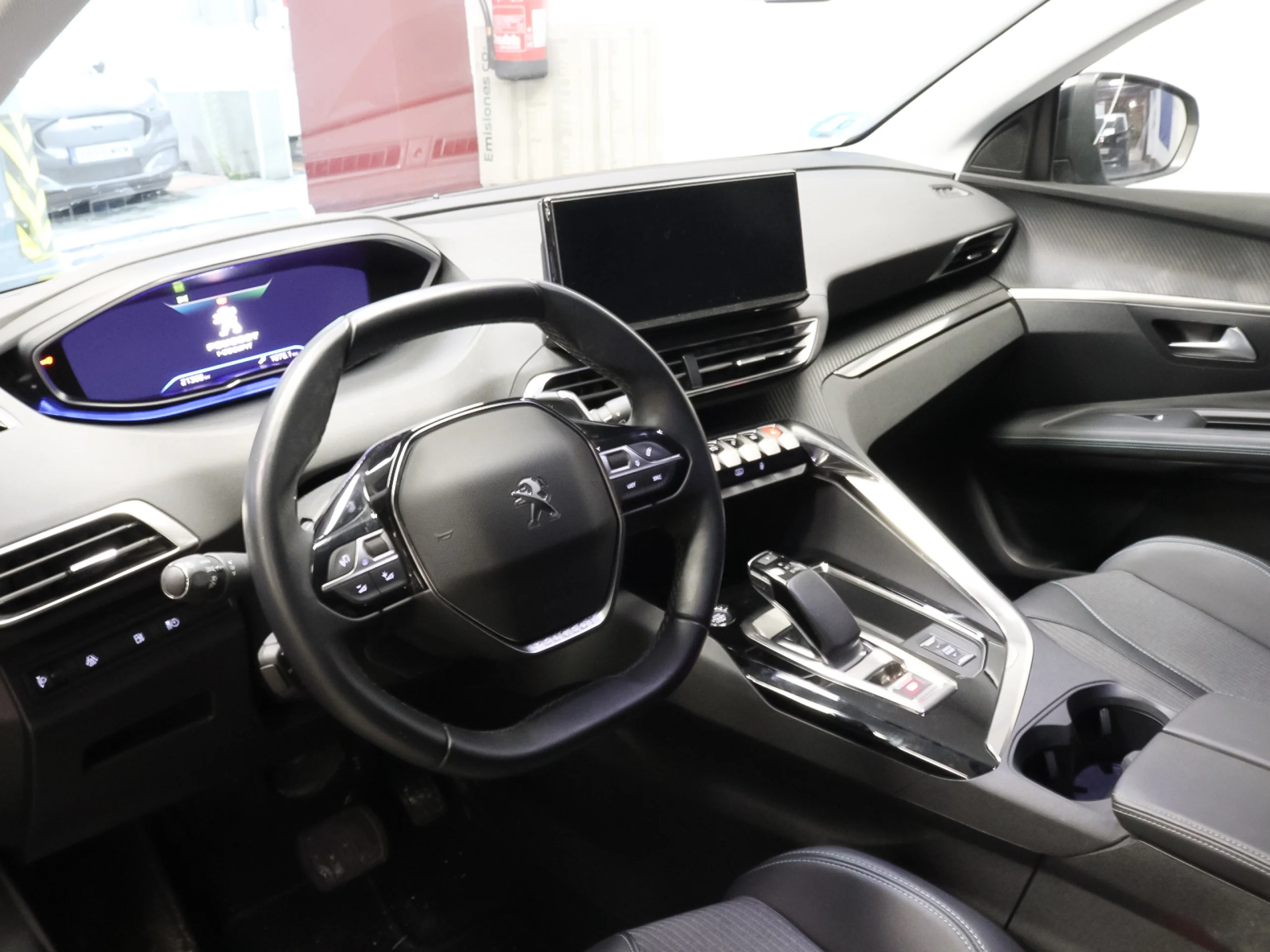 Peugeot 3008 Hybrid 225 Allure Pack e-EAT8 165 kW (225 CV) - Foto 11