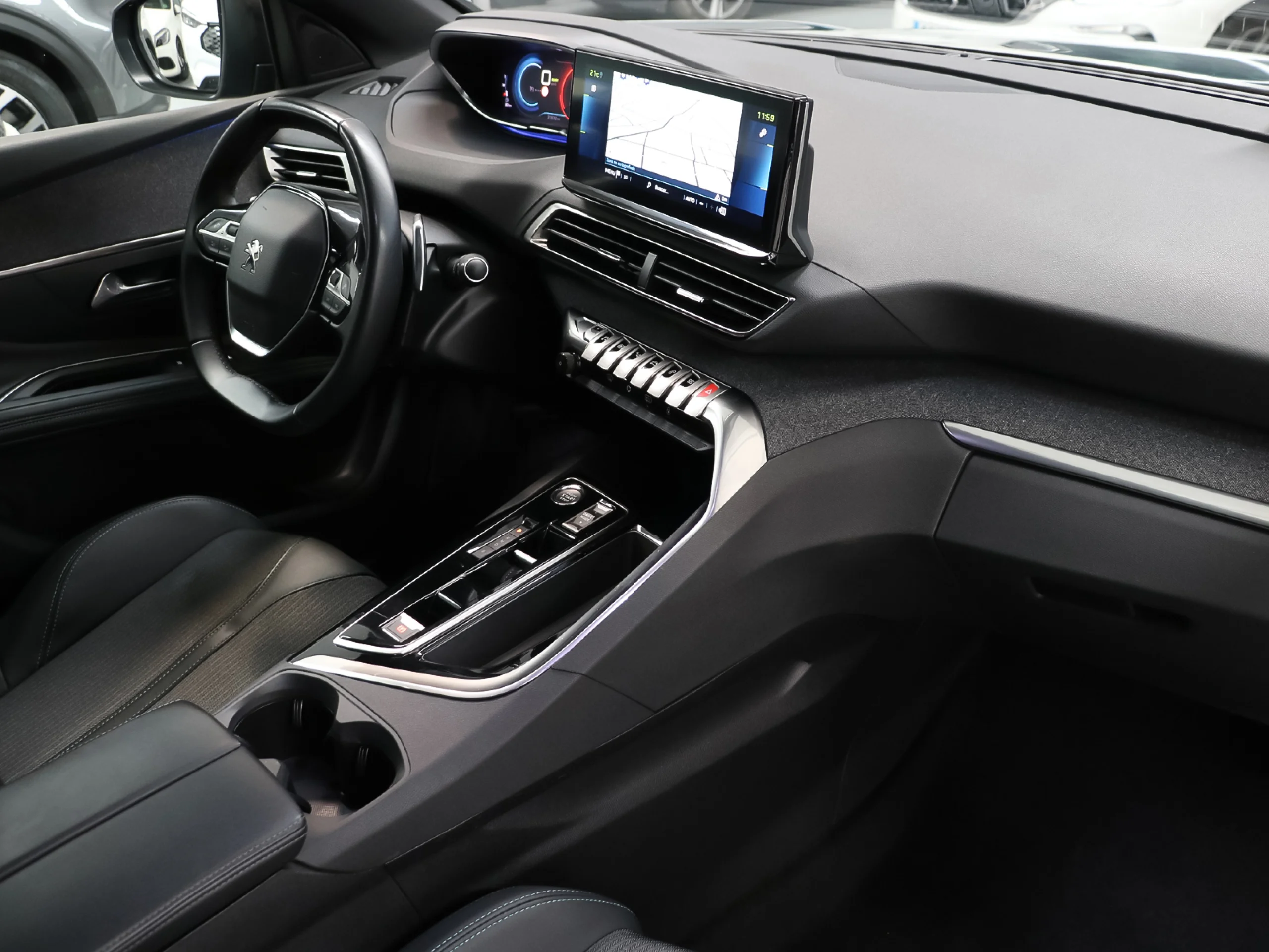 Peugeot 3008 Hybrid 225 Allure Pack e-EAT8 165 kW (225 CV) - Foto 4