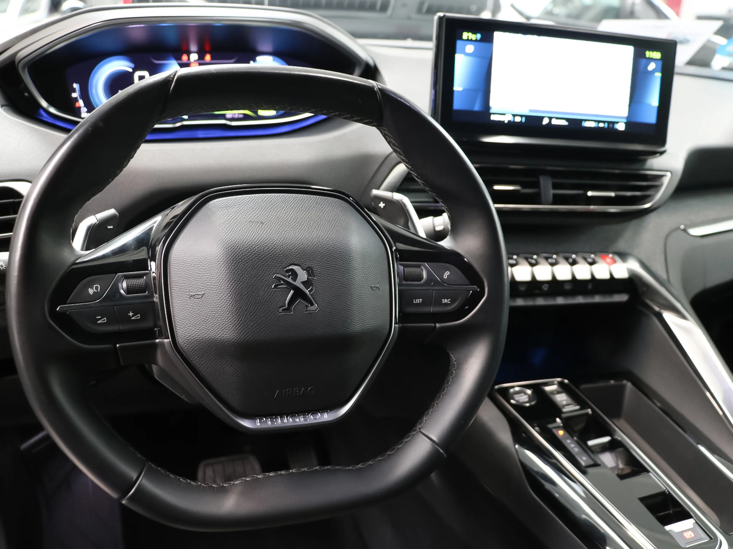 Peugeot 3008 Hybrid 225 Allure Pack e-EAT8 165 kW (225 CV) - Foto 24