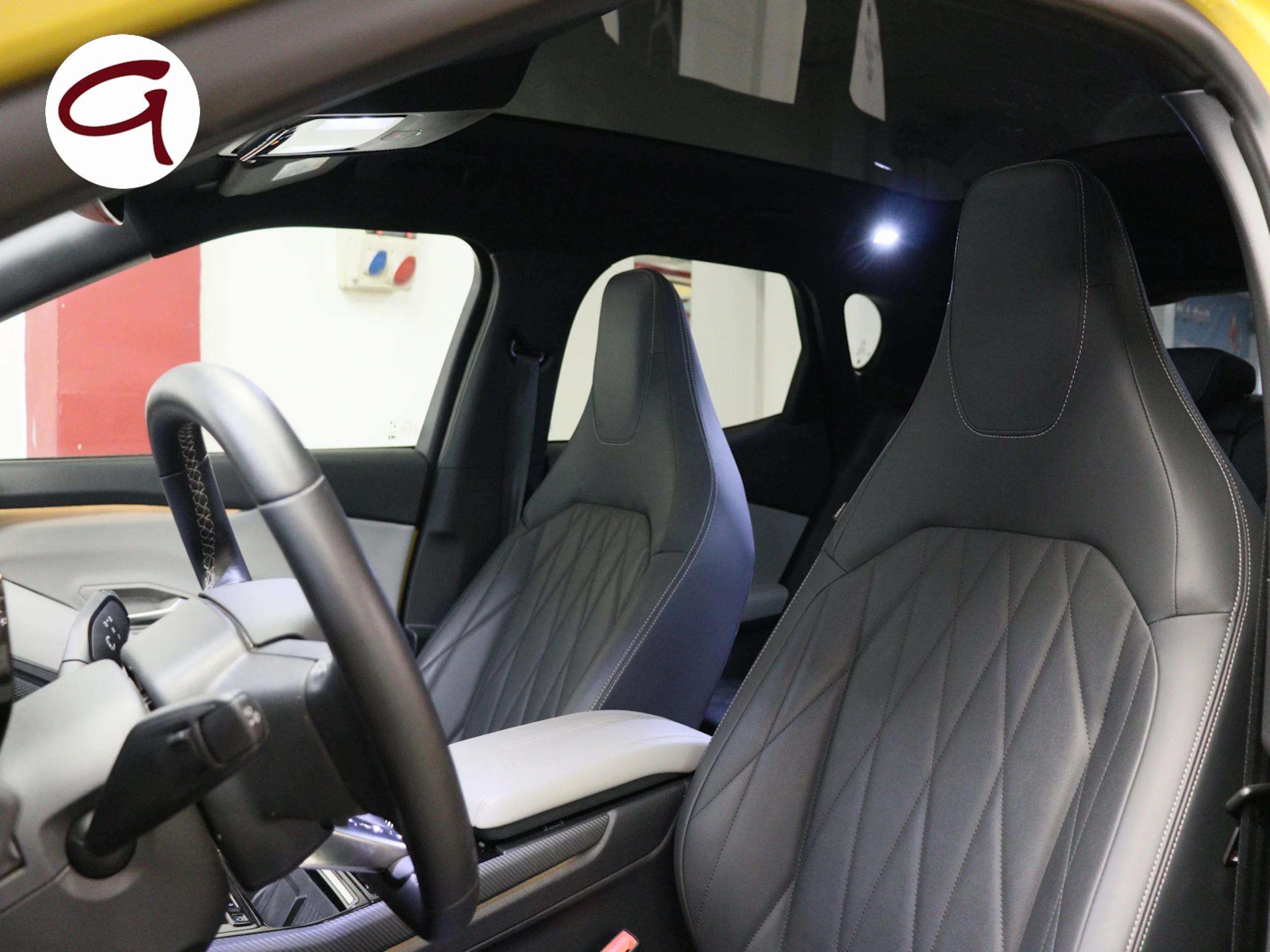 Ford Capri CX740L Premium R. Ext. RWD 77kWh 210 kW (286 CV) - Foto 7