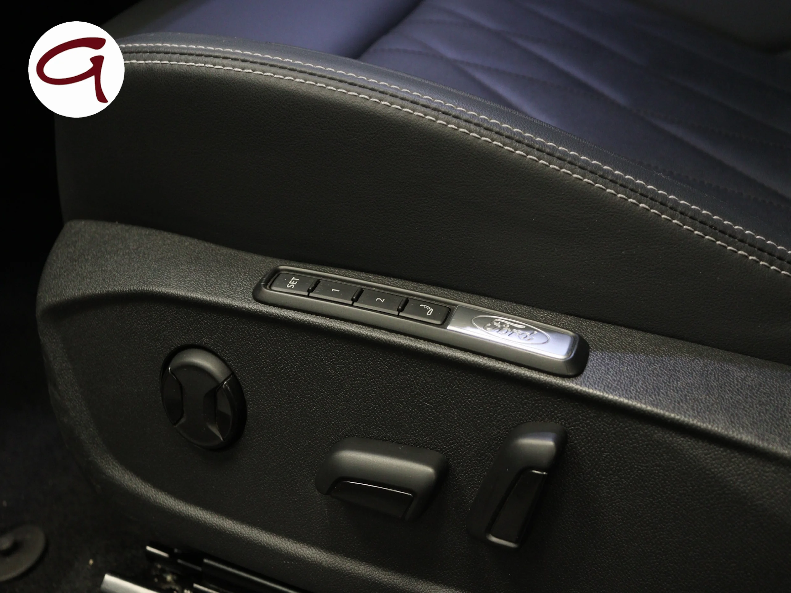 Ford Capri CX740L Premium R. Ext. RWD 77kWh 210 kW (286 CV) - Foto 12