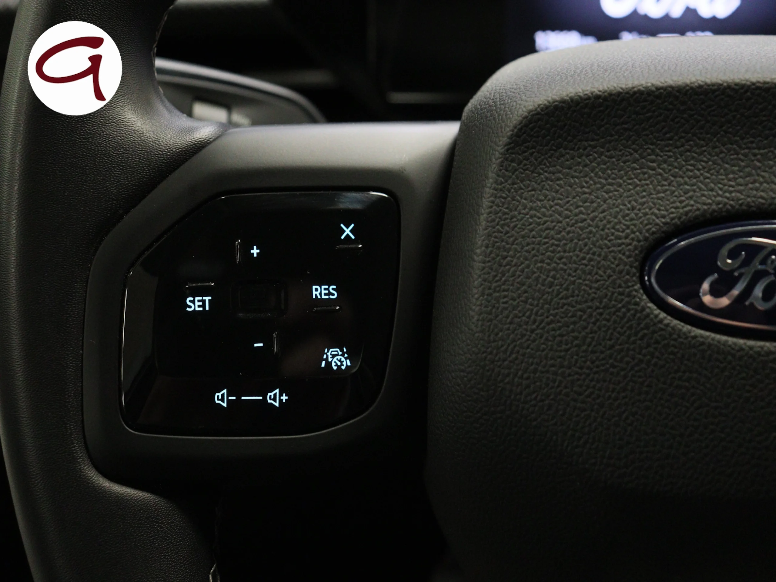 Ford Capri CX740L Premium R. Ext. RWD 77kWh 210 kW (286 CV) - Foto 14