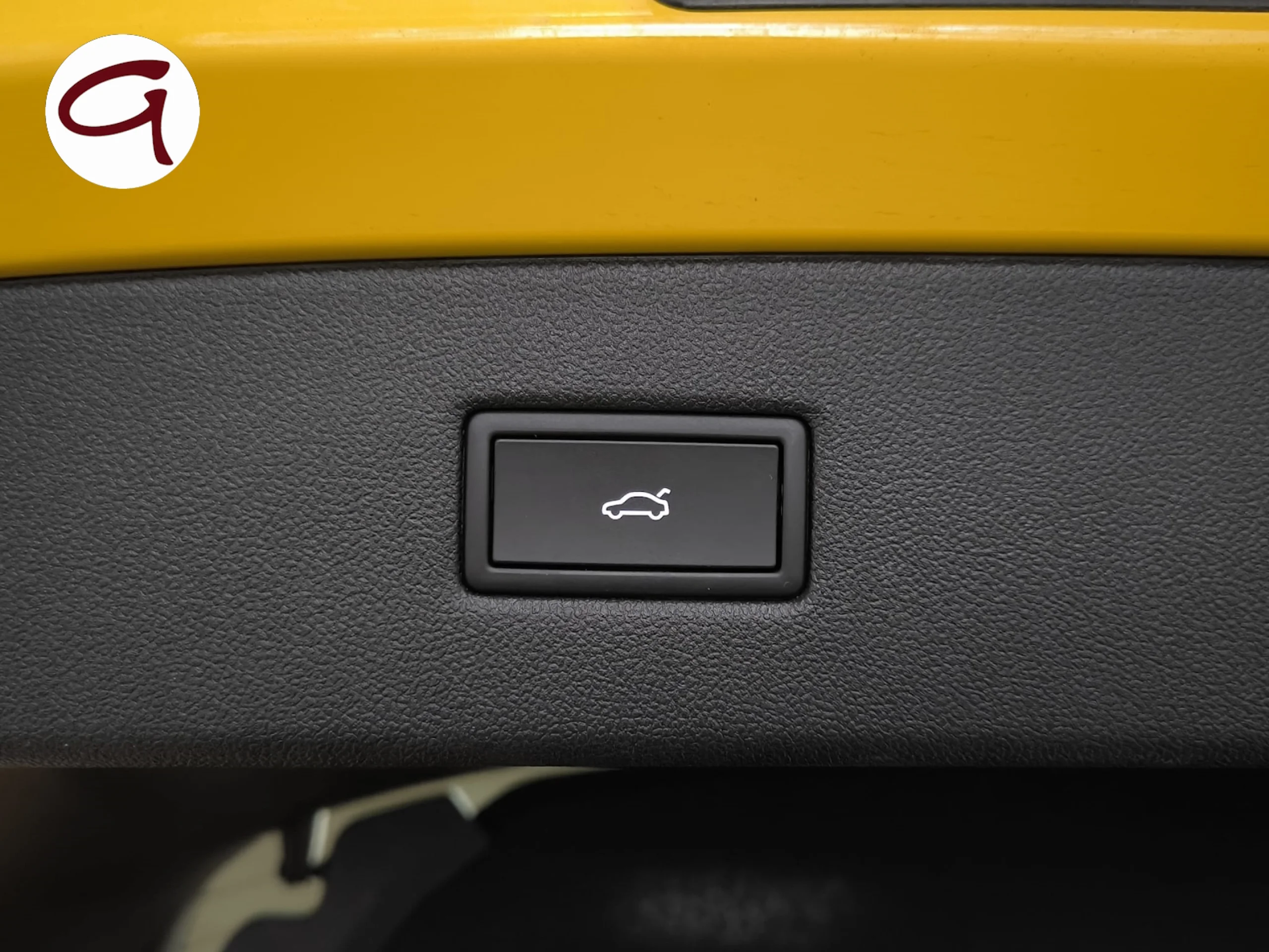 Ford Capri CX740L Premium R. Ext. RWD 77kWh 210 kW (286 CV) - Foto 27