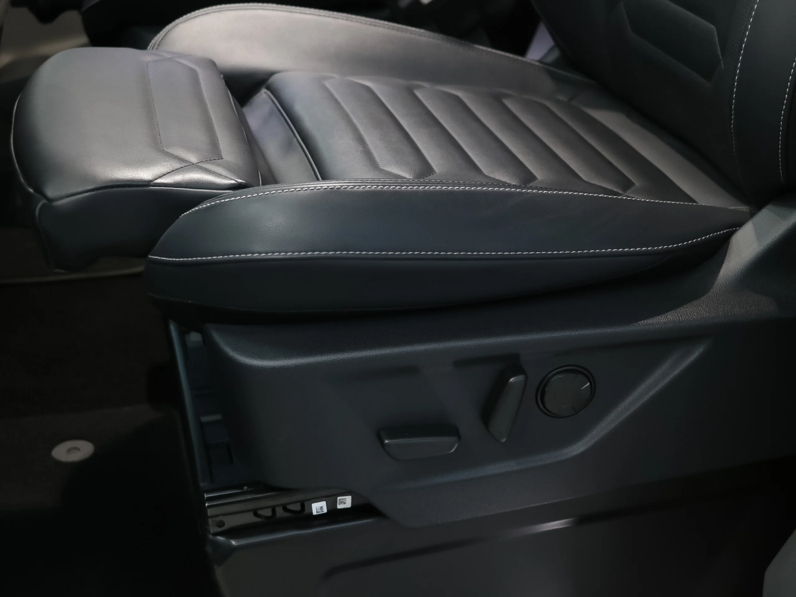 Ford Tourneo Custom BEV 64kWh Titanium X L2 Auto 160 kW (218 CV) - Foto 8