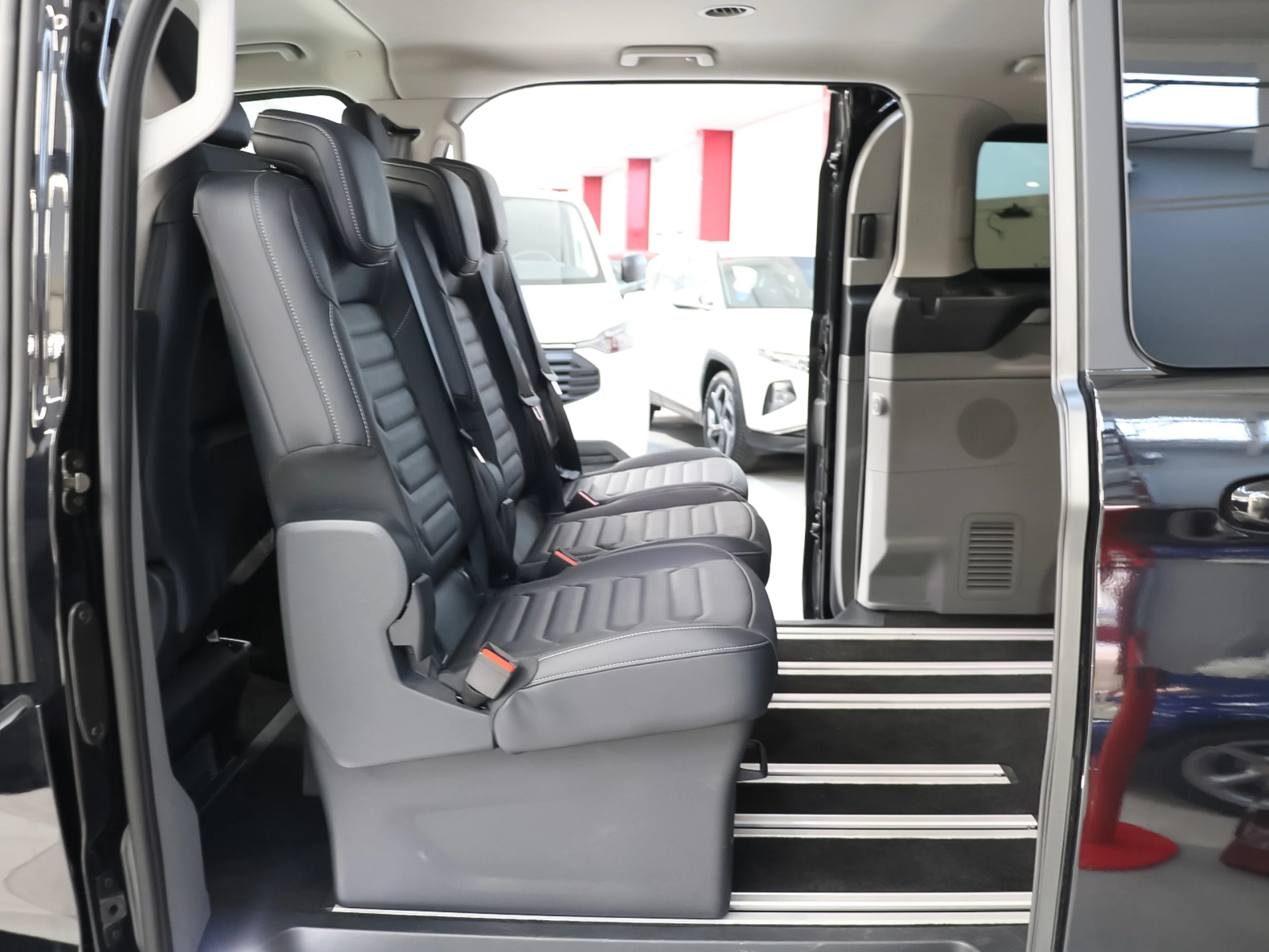 Ford Tourneo Custom BEV 64kWh Titanium X L2 Auto 160 kW (218 CV) - Foto 16