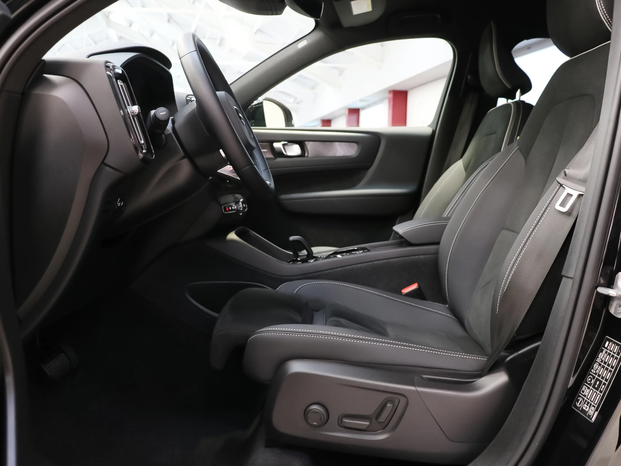 Volvo XC40 T5 Recharge Plus Bright Auto 193 kW (262 CV) - Foto 7