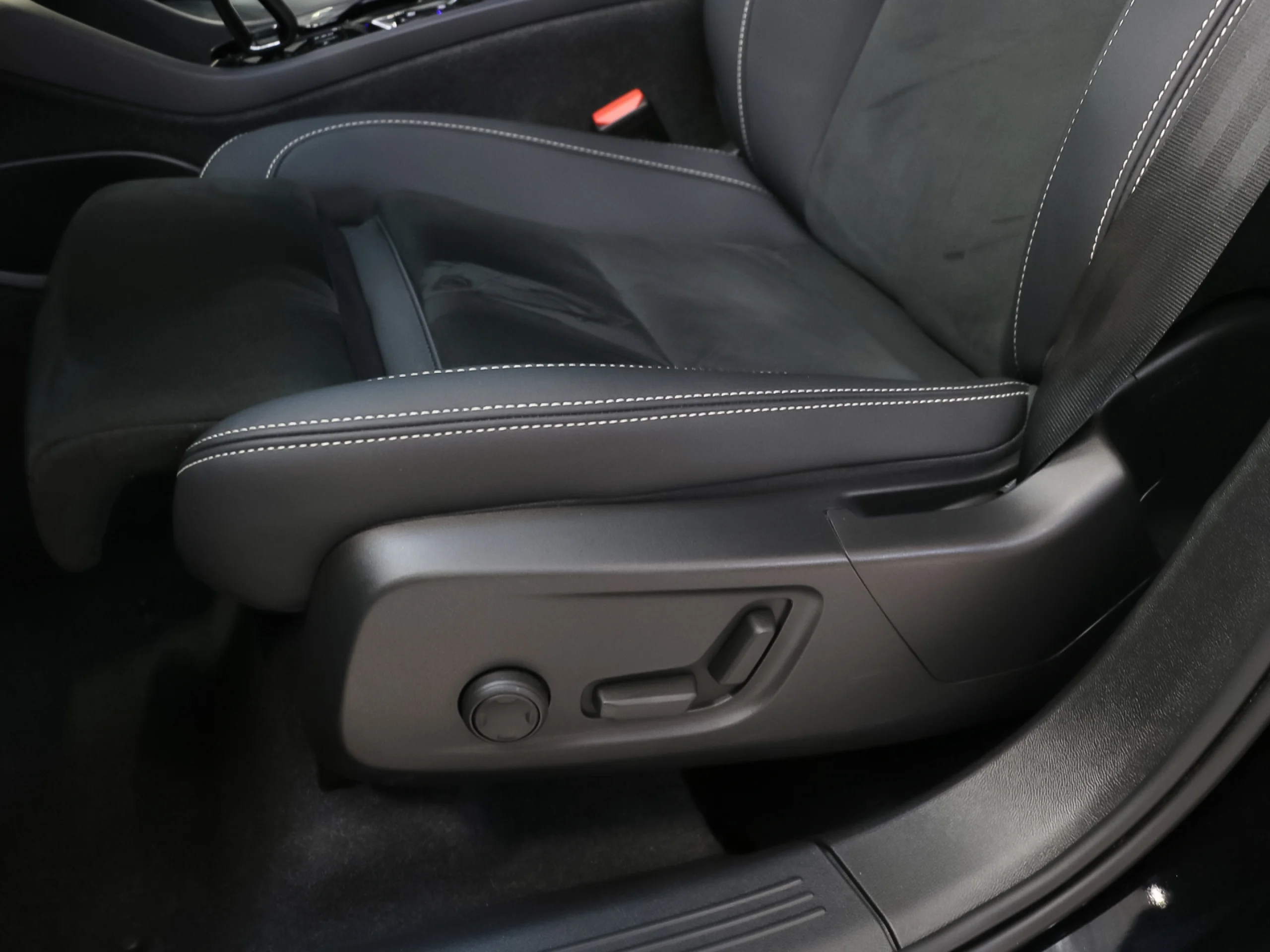 Volvo XC40 T5 Recharge Plus Bright Auto 193 kW (262 CV) - Foto 8