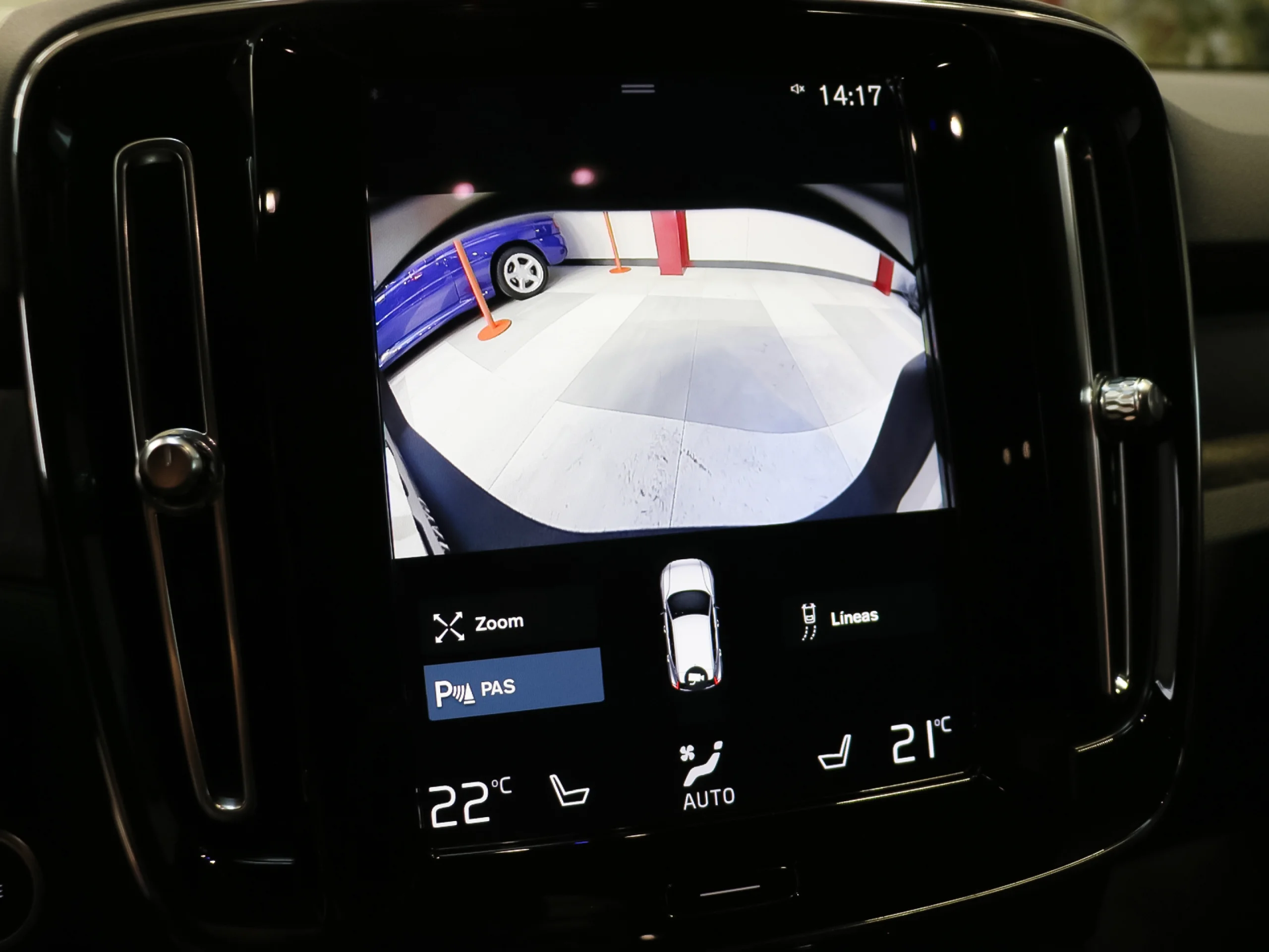 Volvo XC40 T5 Recharge Plus Bright Auto 193 kW (262 CV) - Foto 16