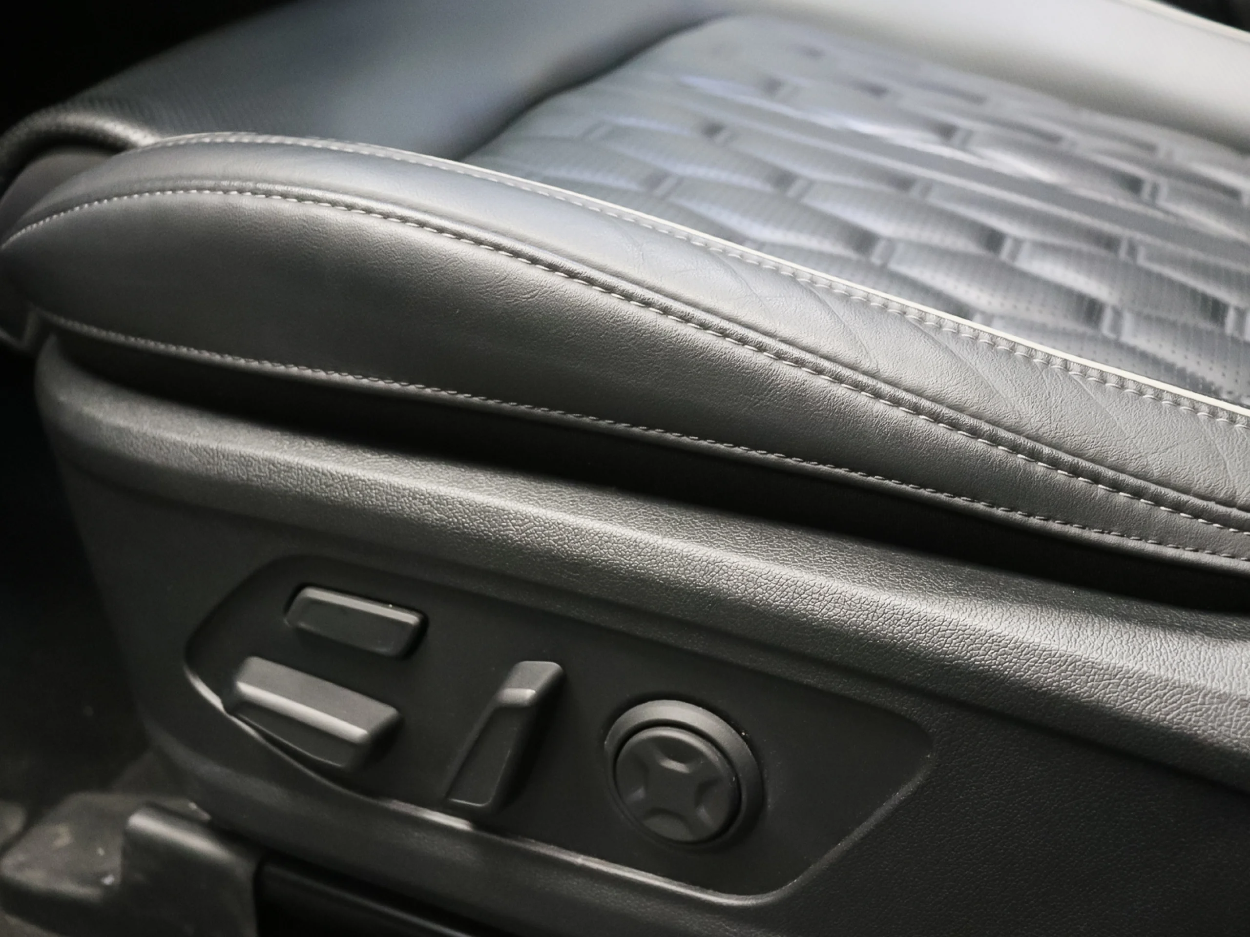 Kia Sorento 1.6 T-GDi HEV Emotion 4x2 169 kW (230 CV) - Foto 4