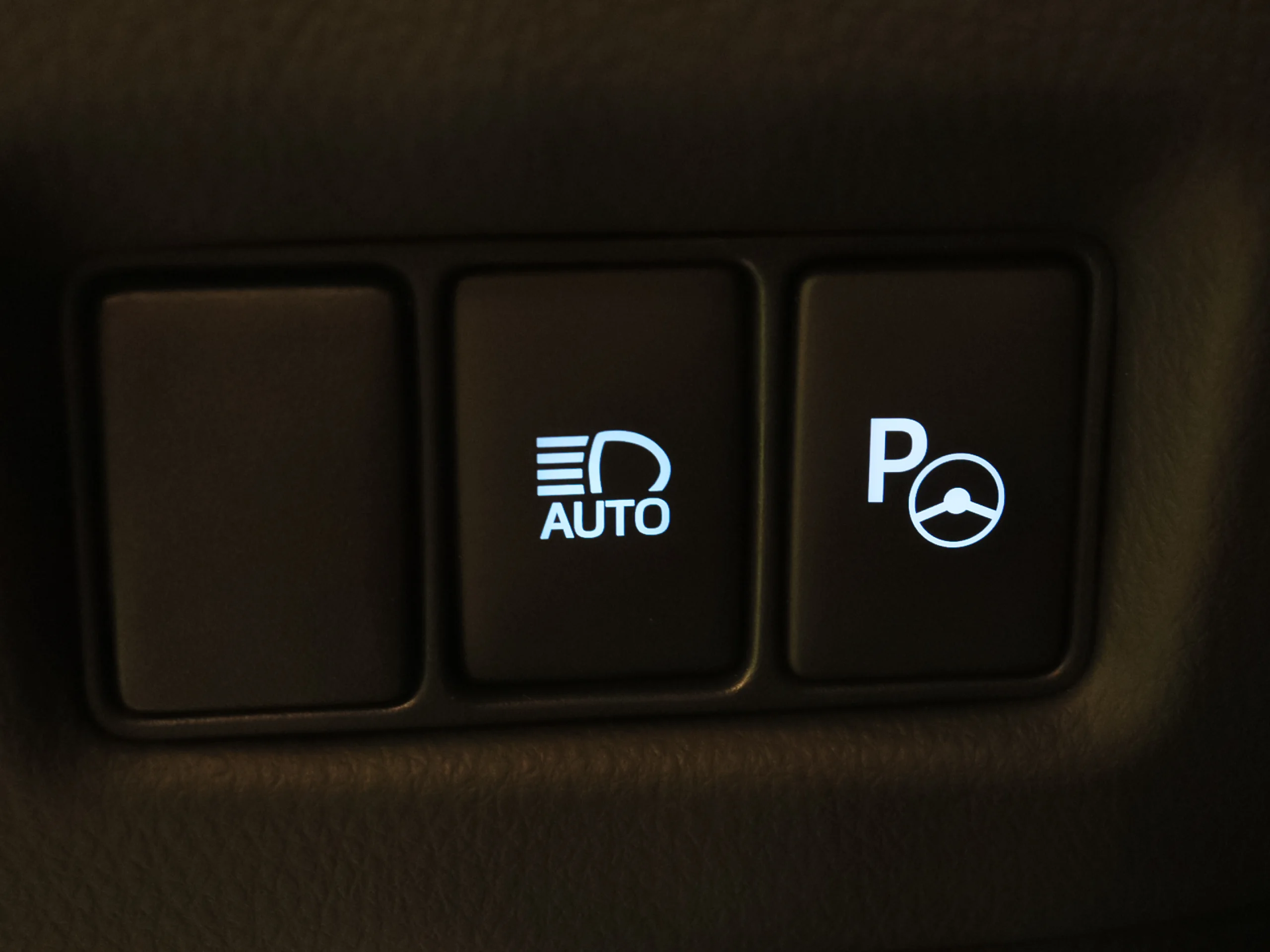 Toyota C-HR 180H GR Sport 135 kW (184 CV) - Foto 14