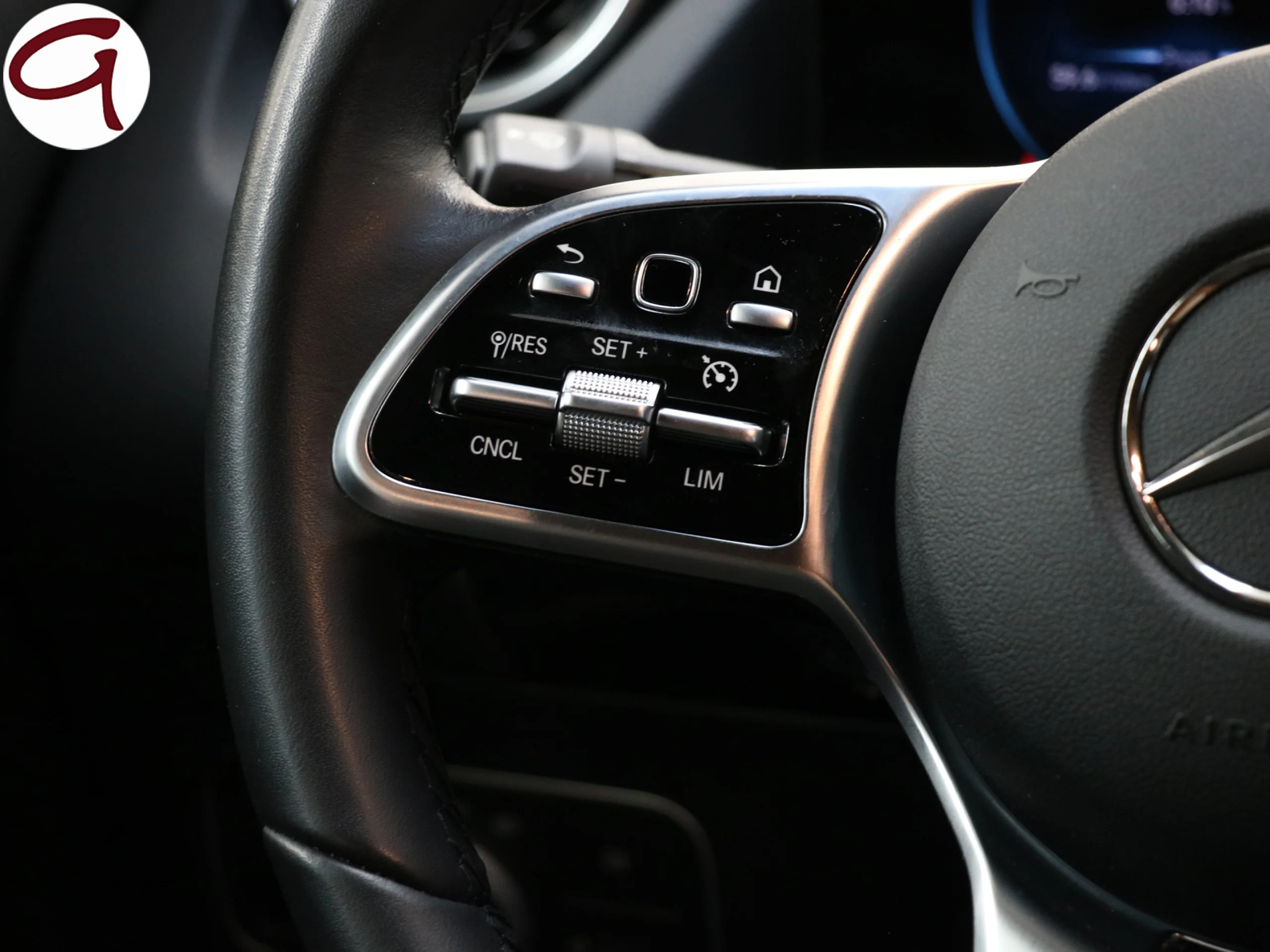 Mercedes-Benz GLA 200 D 110 kW (150 CV) - Foto 32