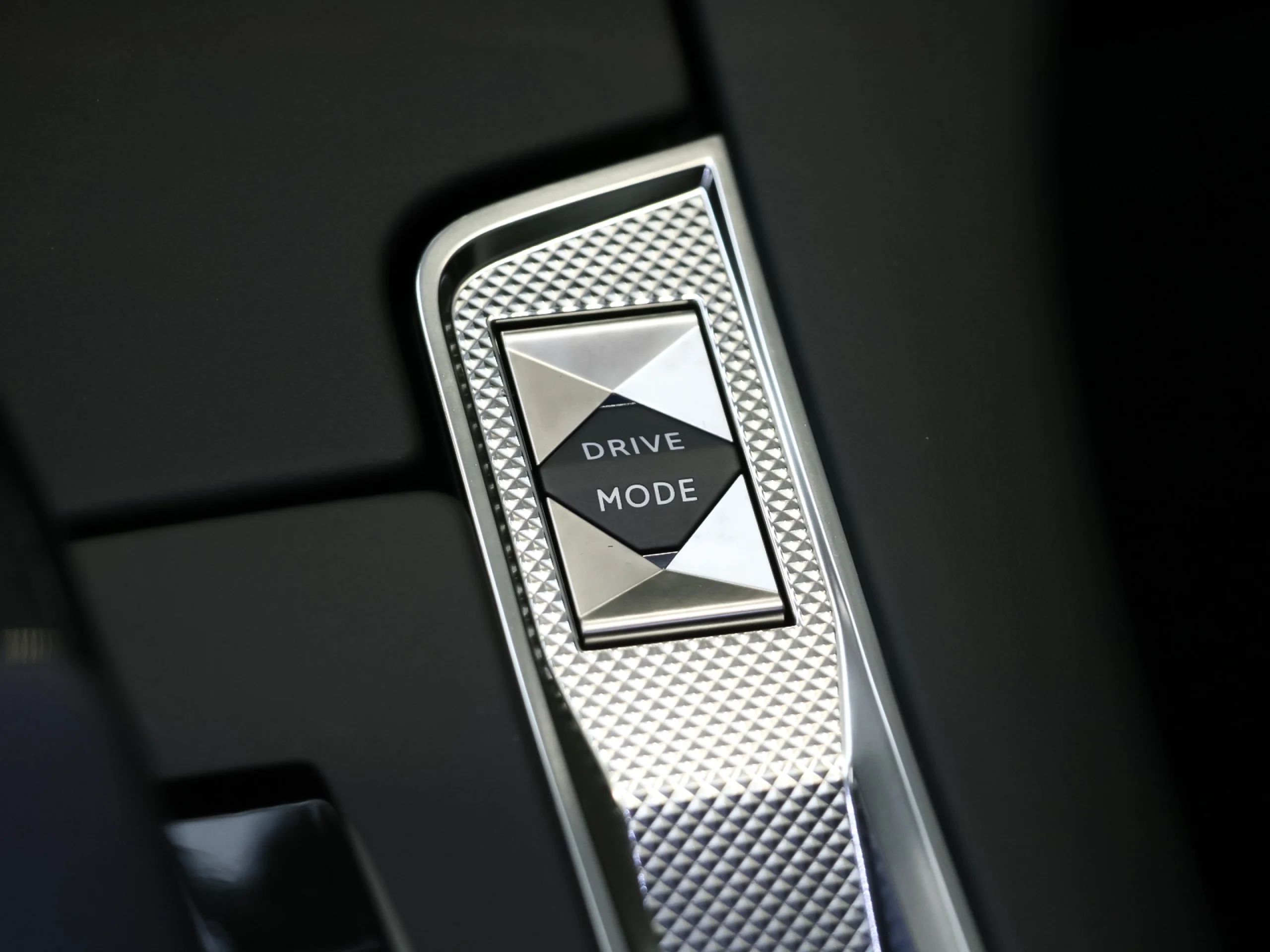 DS DS7 Crossback E-Tense 225 Rivoli Auto 165 kW (225 CV) - Foto 6