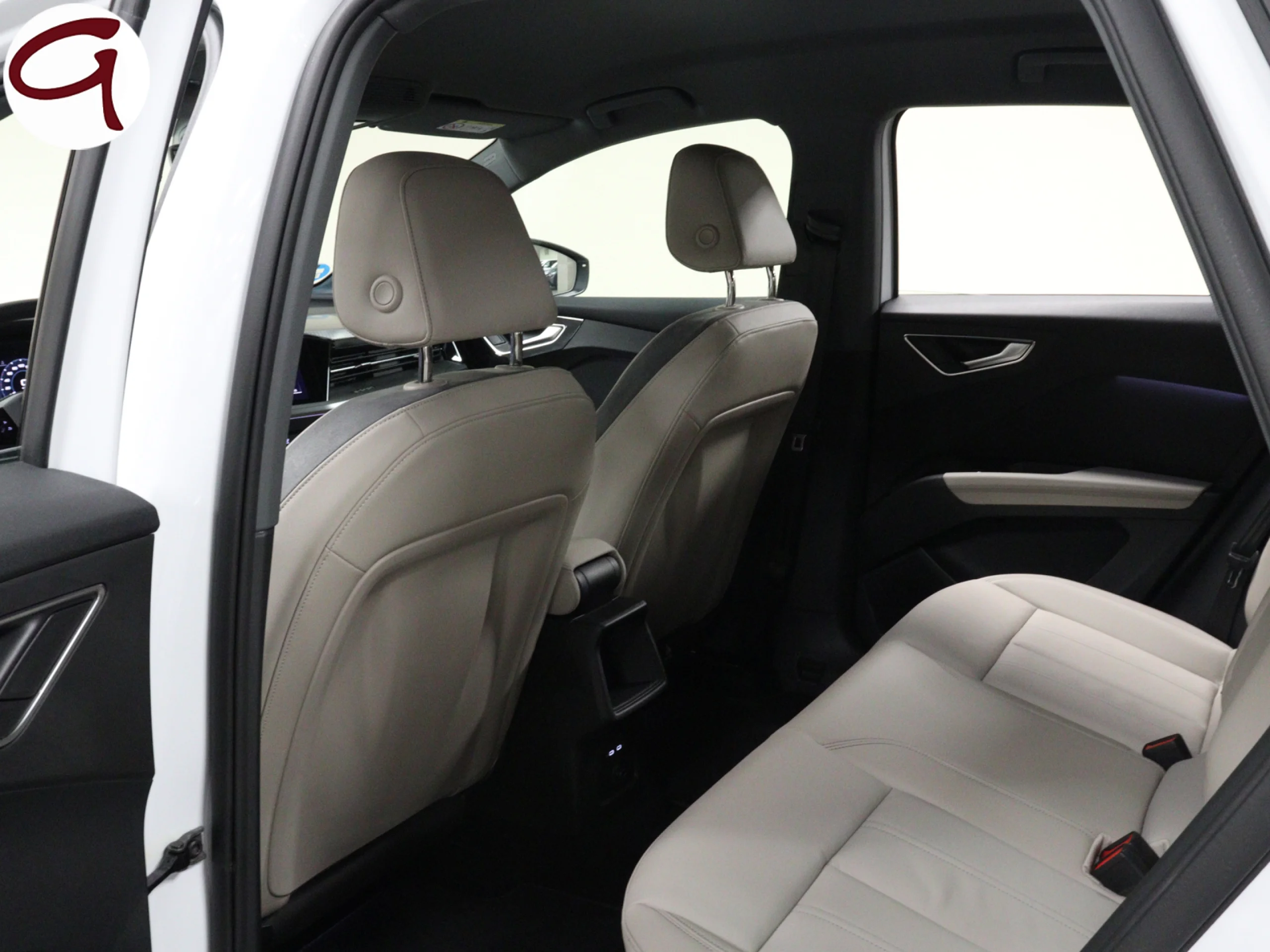 Audi Q4 e-tron 40 e-tron 150 kW (204 CV) - Foto 7