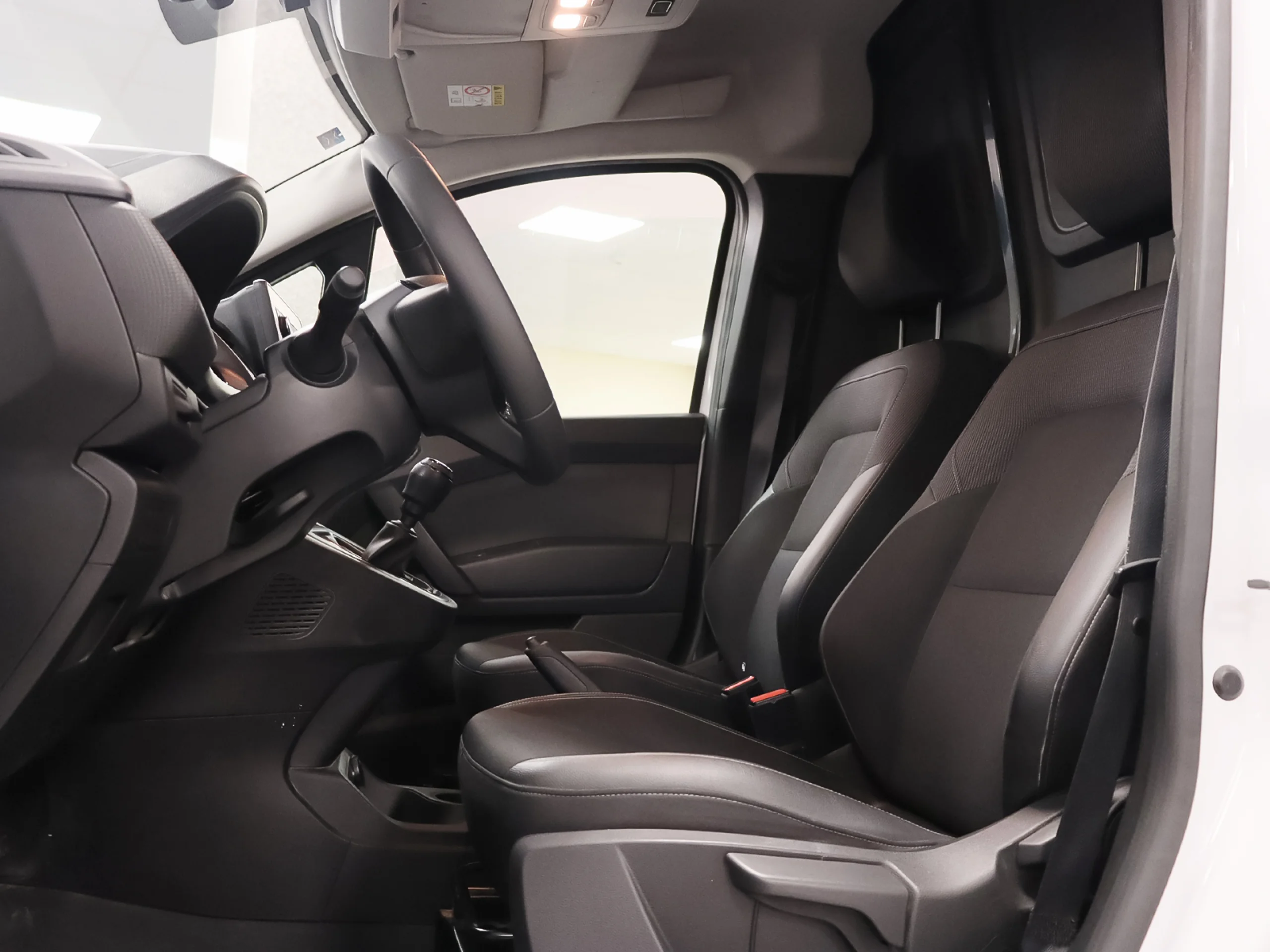 Renault Kangoo Furgon dCi Blue L1 55 kW (75 CV) - Foto 6