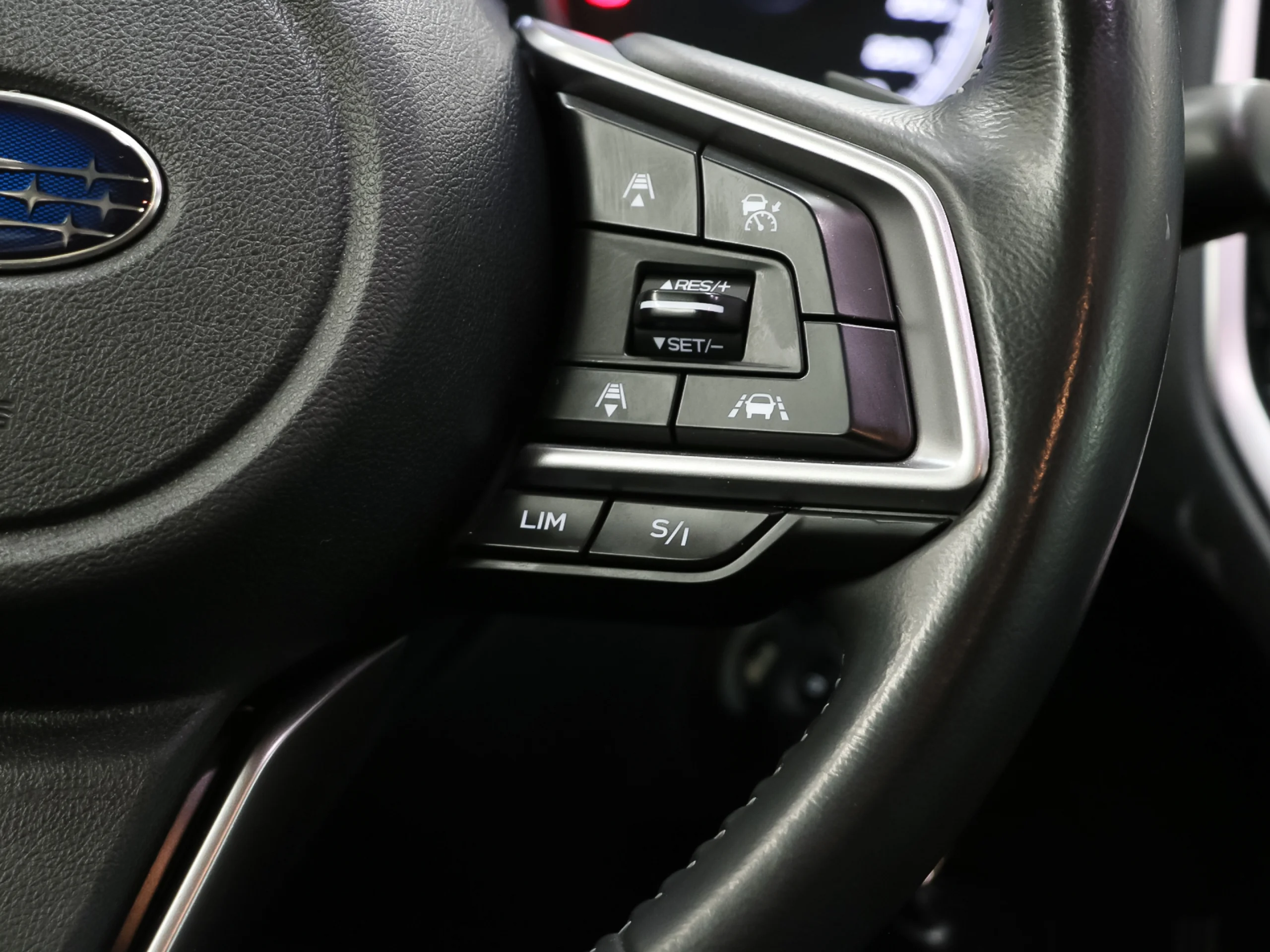 Subaru Forester 2.0i Hybrid Sport Plus CVT 110 kW (150 CV) - Foto 35